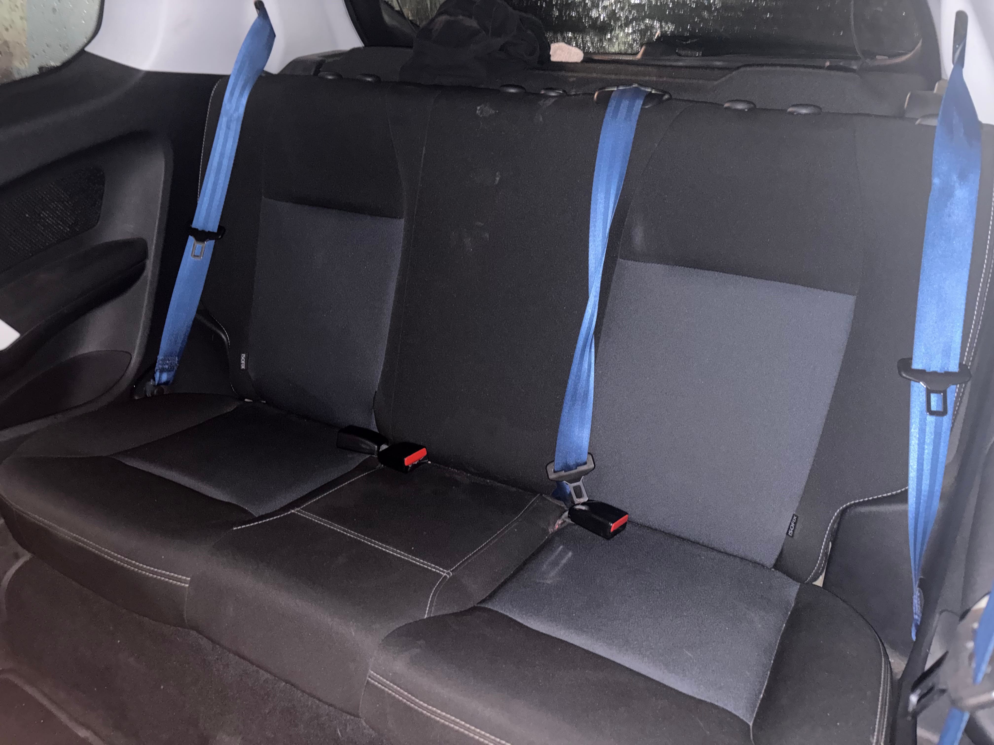 Peugeot 208 Like with USB charging ports