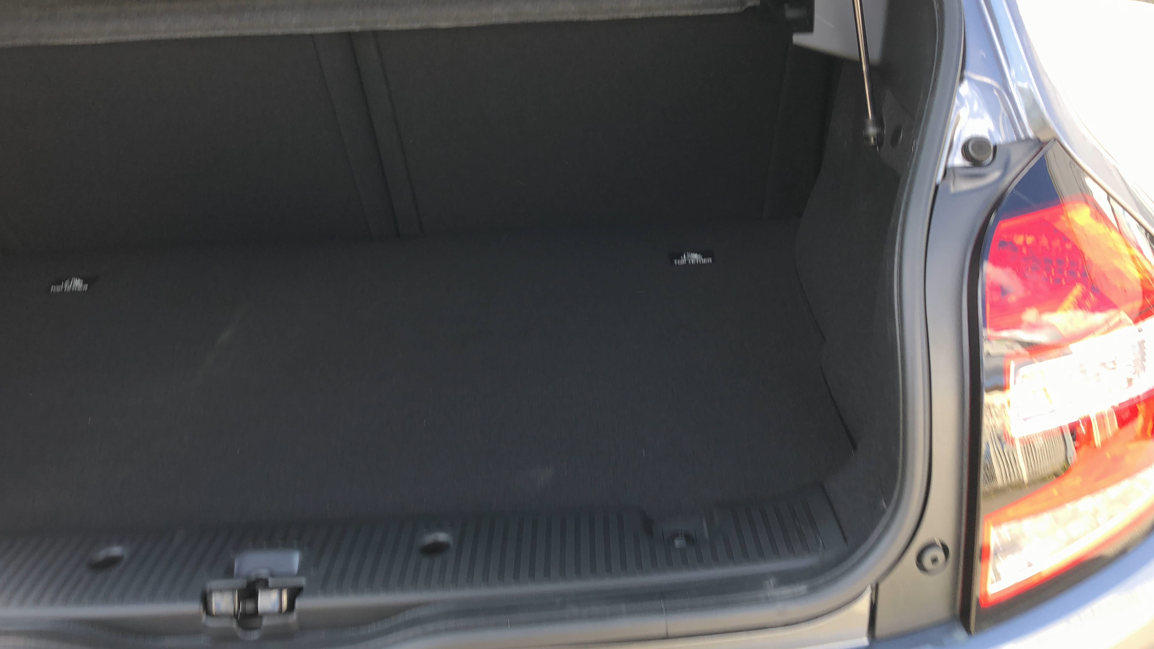 Renault Twingo Twingo III 5 portes 1.0 SCe 70 E6C Limited EDC / VFR Boite auto avec Pneus neige