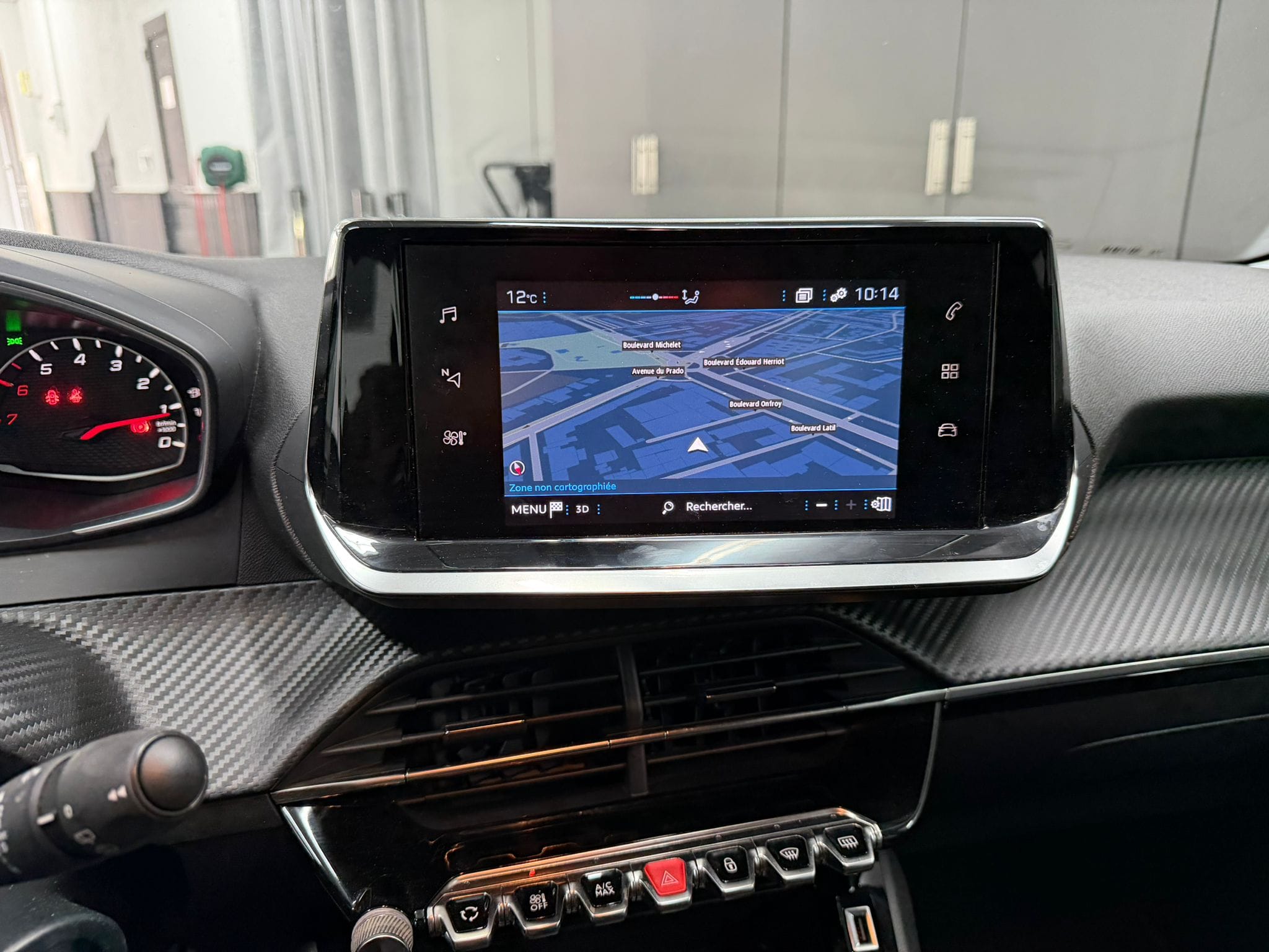 Peugeot 208 con Apple CarPlay
