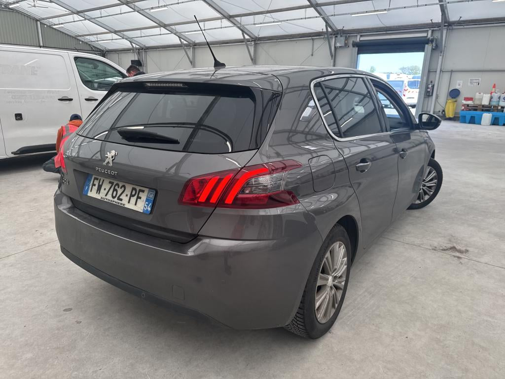 Peugeot 308 avec Climatisation