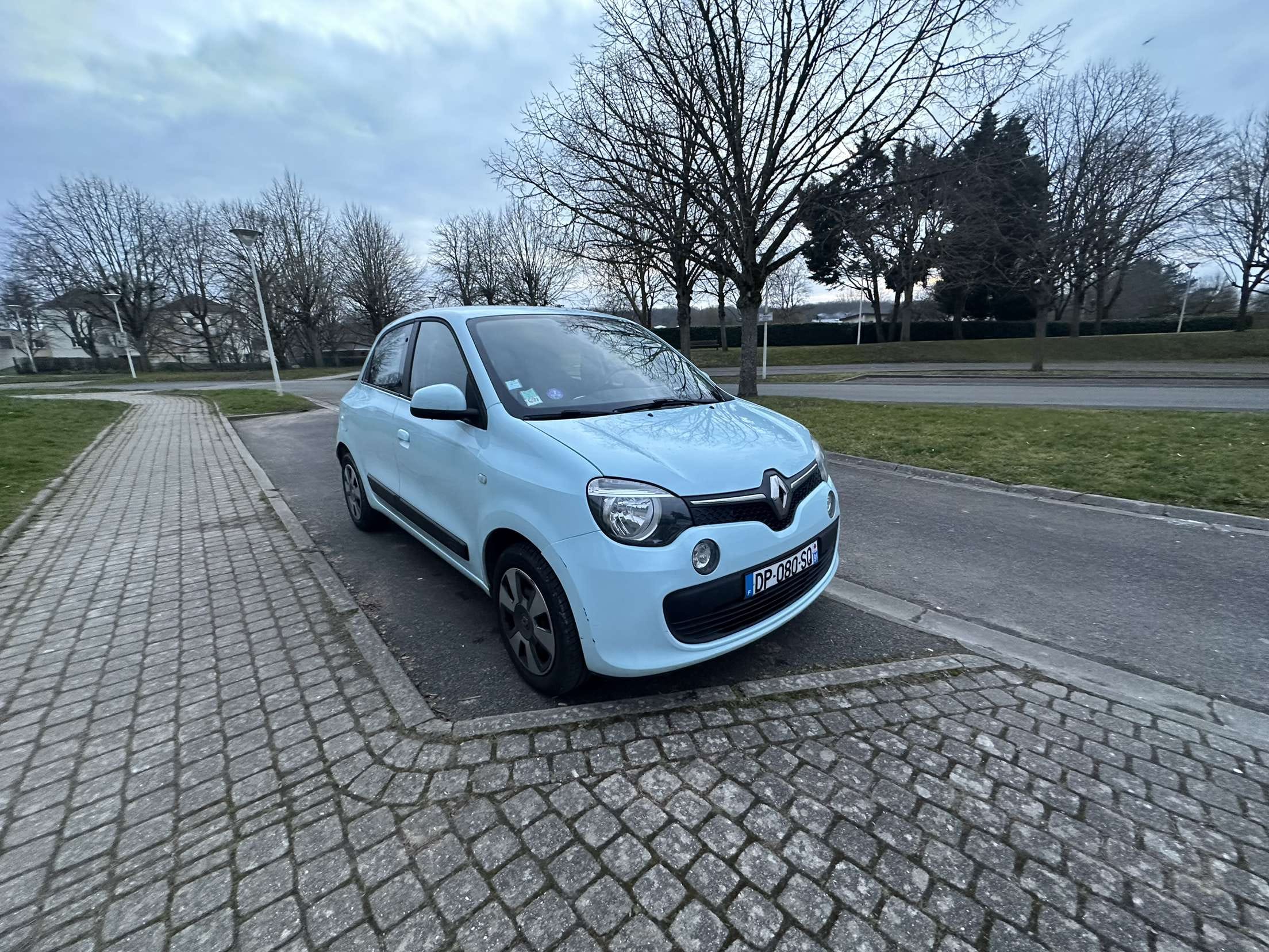 Renault Twingo III avec Audio Bluetooth
