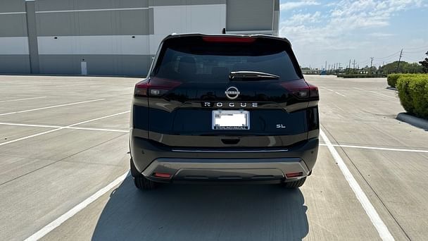 Nissan Rogue SL with GPS