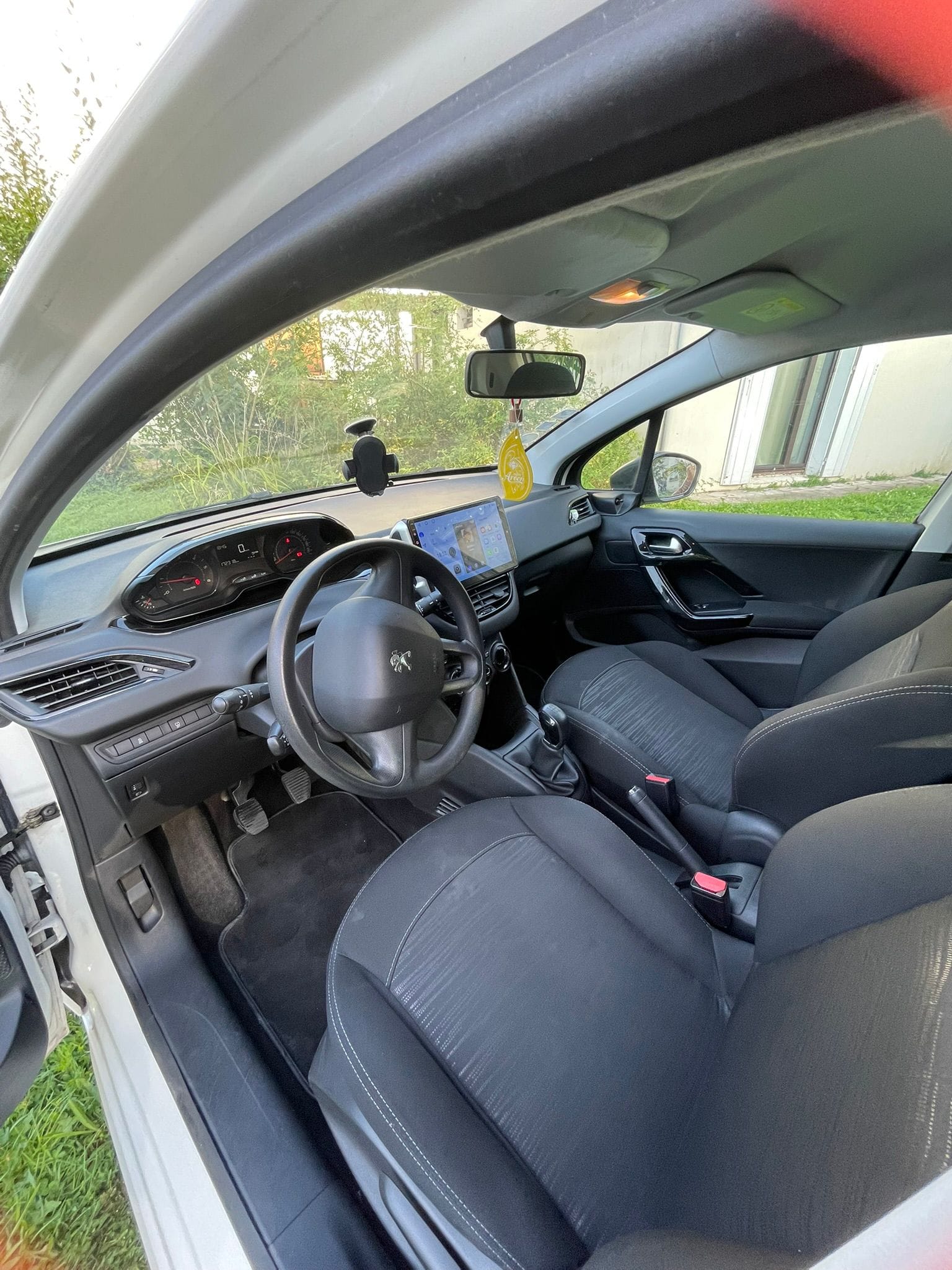 Peugeot 208 Société