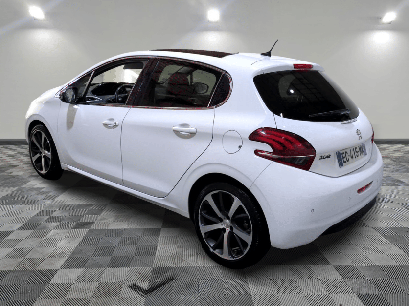 Peugeot 208 avec Climatisation