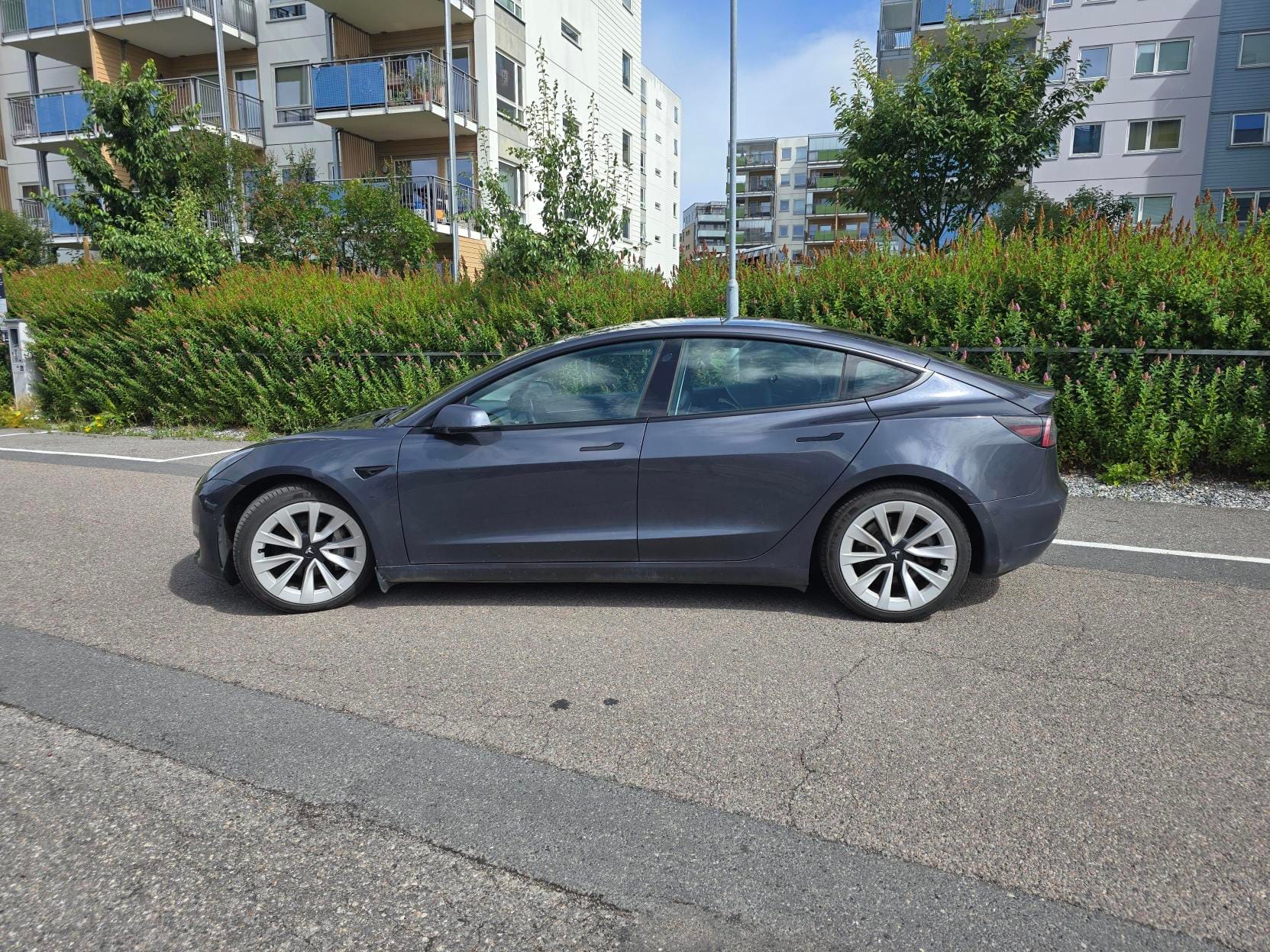 Tesla Model 3 Long Range mit Klimaanlage