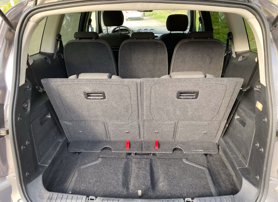 Ford S-Max med Vinterdekk