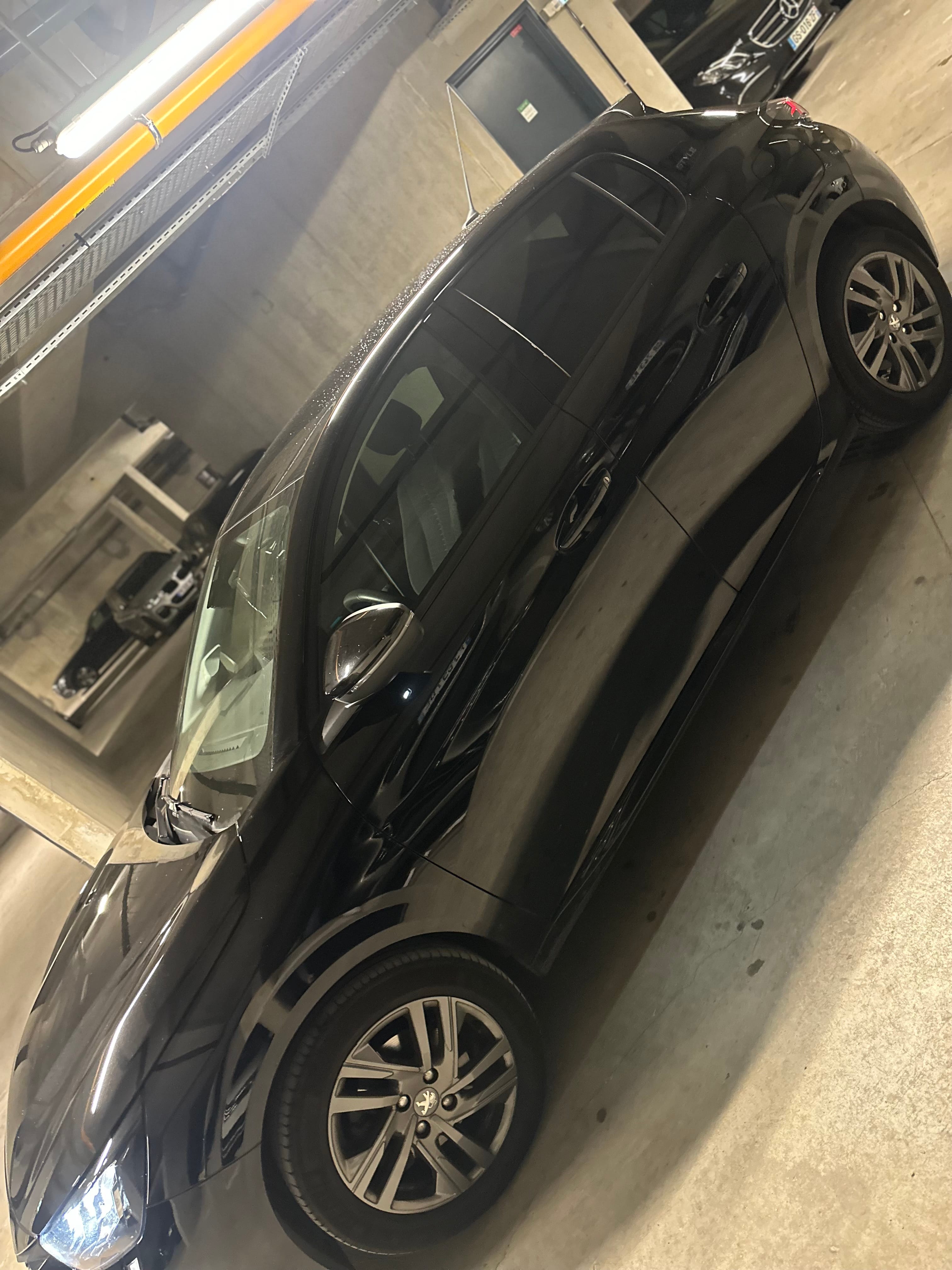 Peugeot 208 avec Climatisation