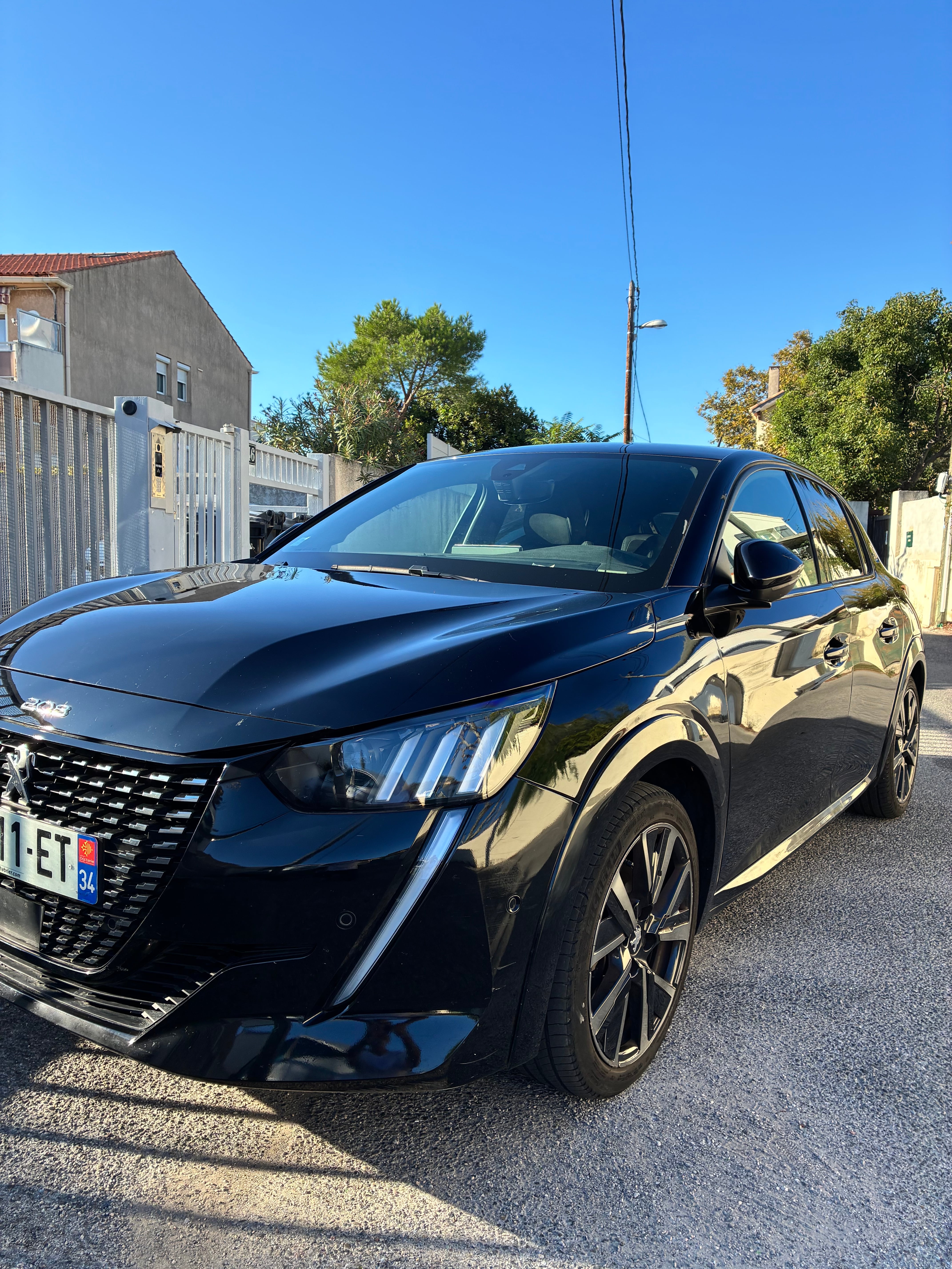 Peugeot 208, 2022, Essence 98