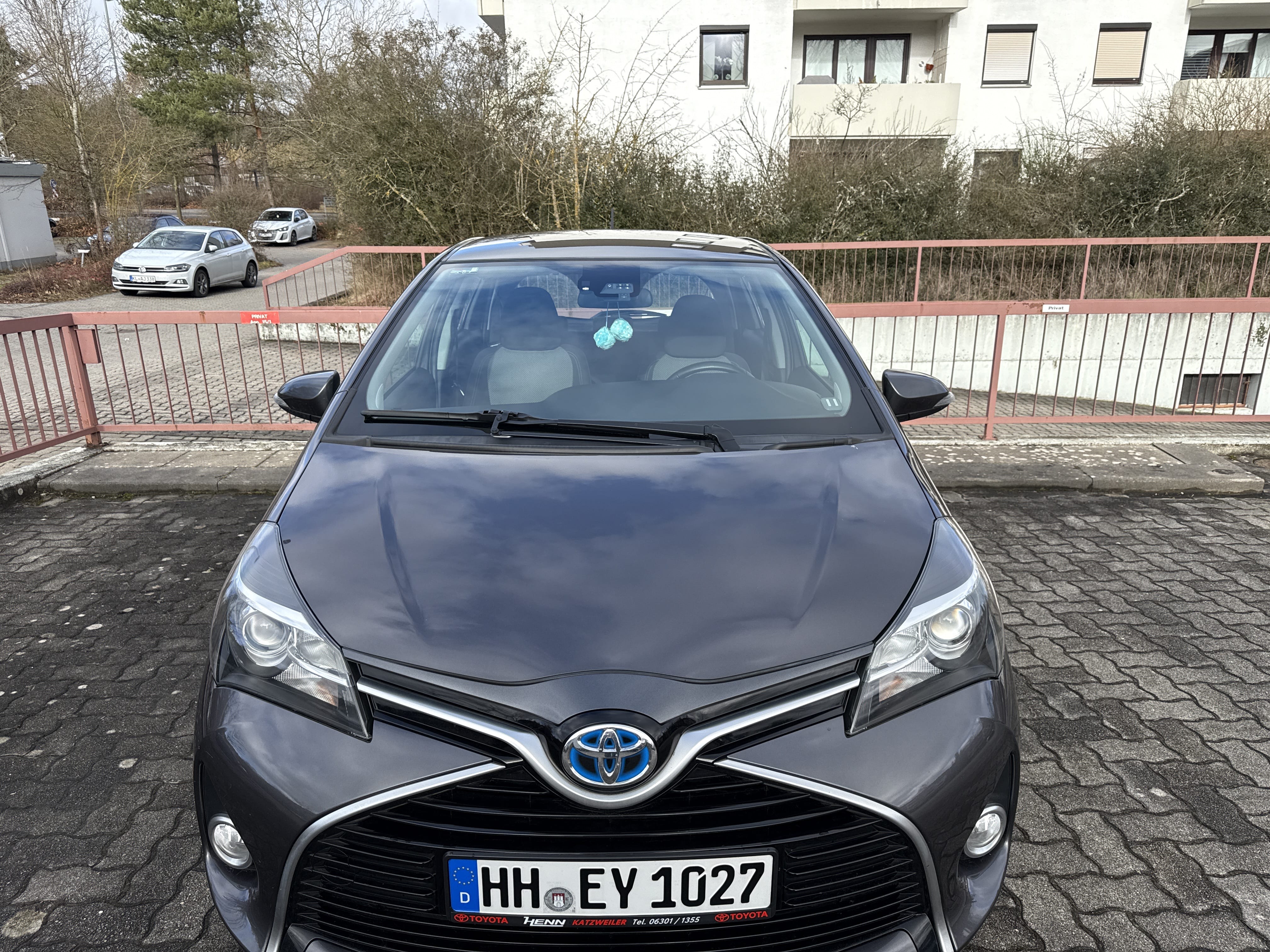 Toyota Yaris Hybrid