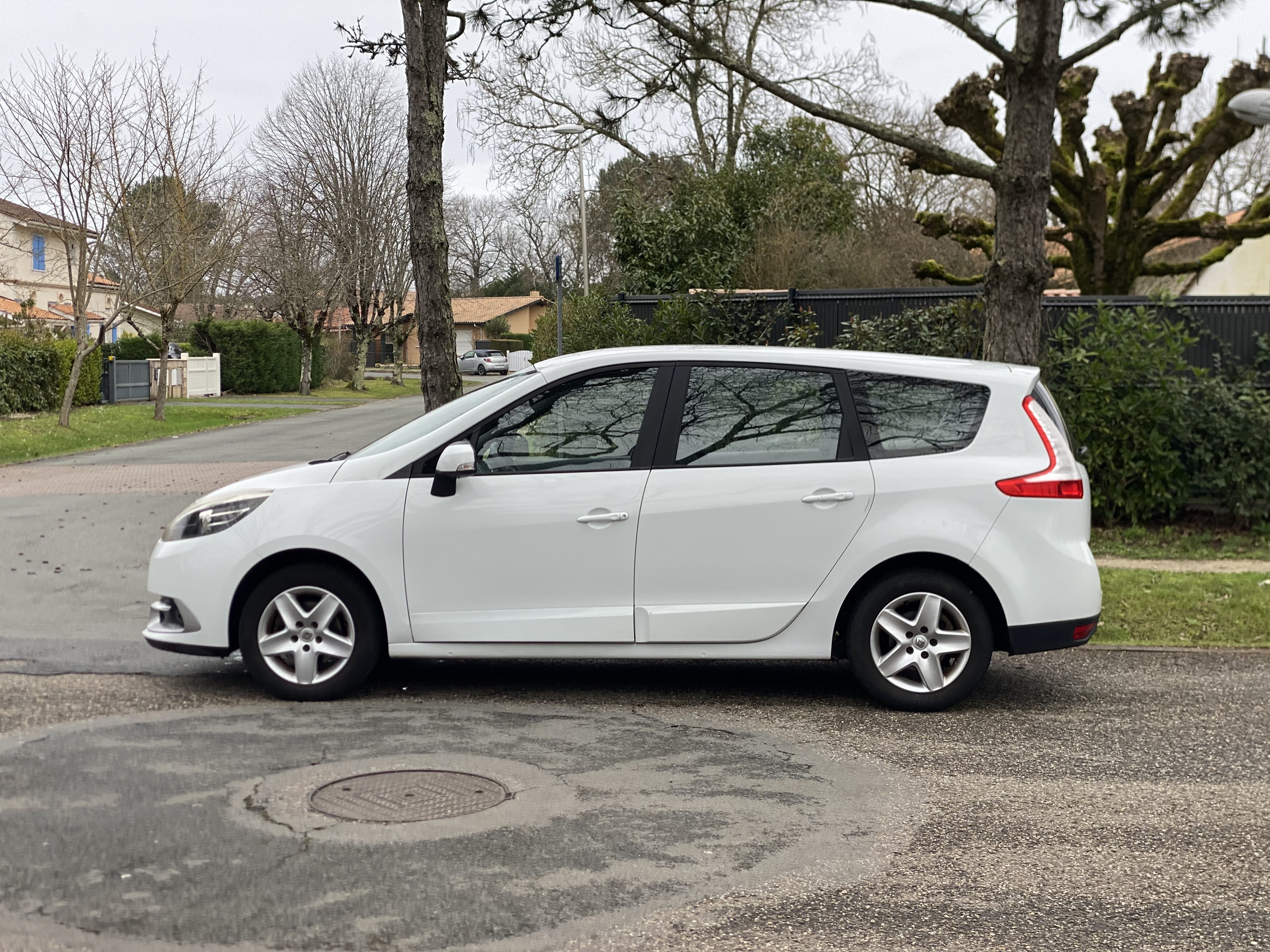 Renault Scenic avec Climatisation