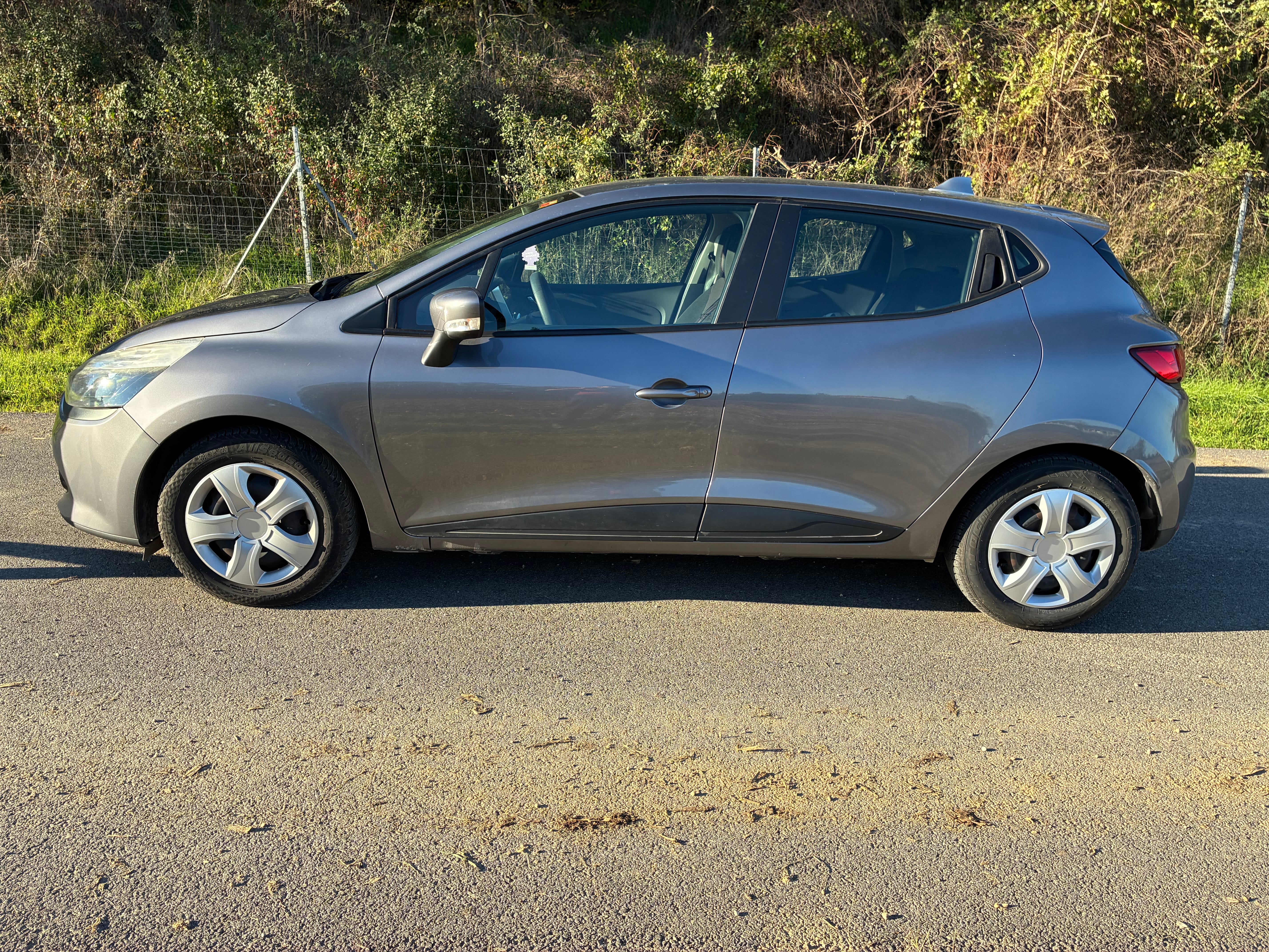 Renault Clio avec Climatisation