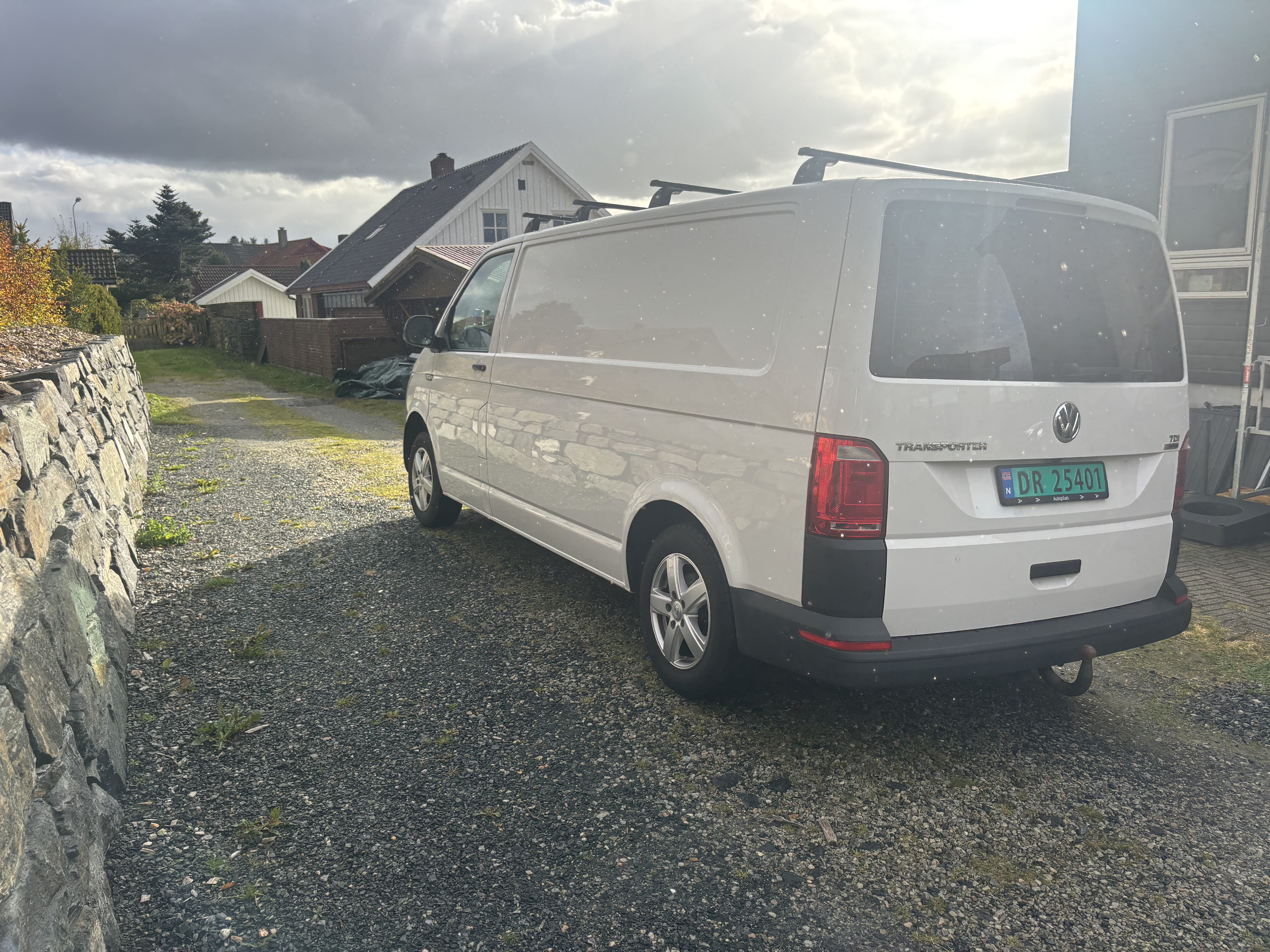 Volkswagen Transporter with Cruise control