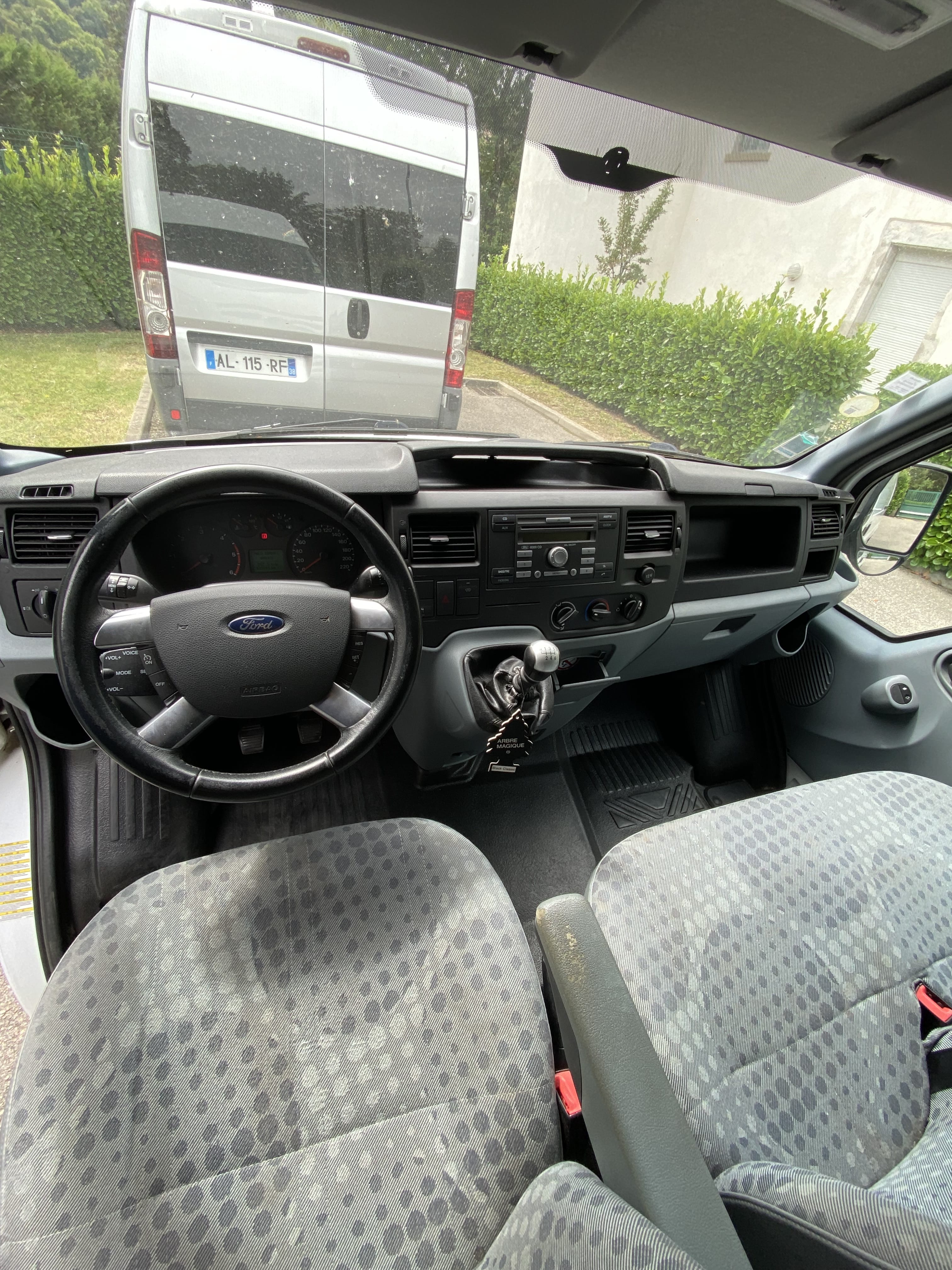 Ford Transit Fourgon avec Audio Bluetooth