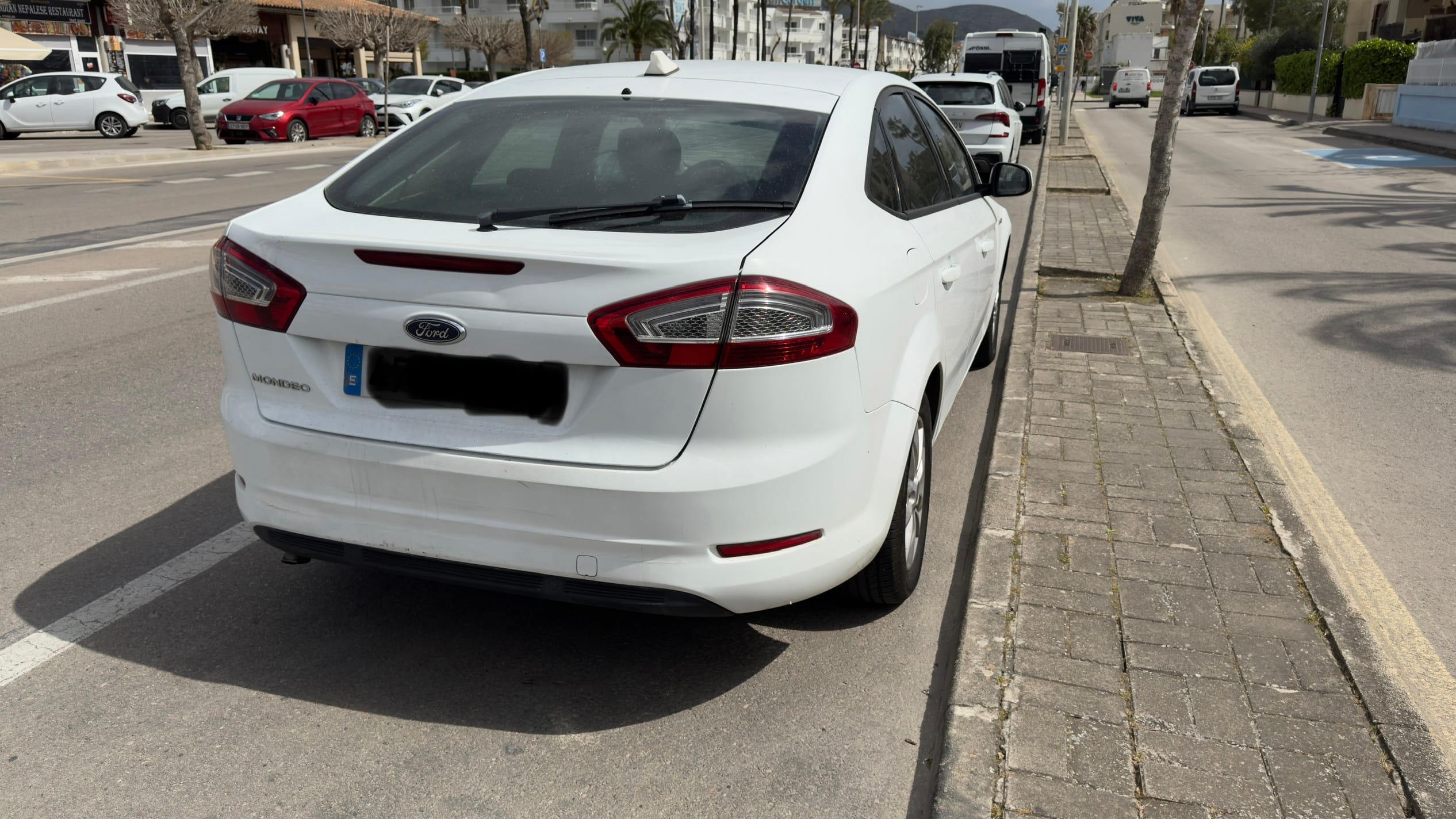 Ford Mondeo 1.6 TDci med Ryggekamera