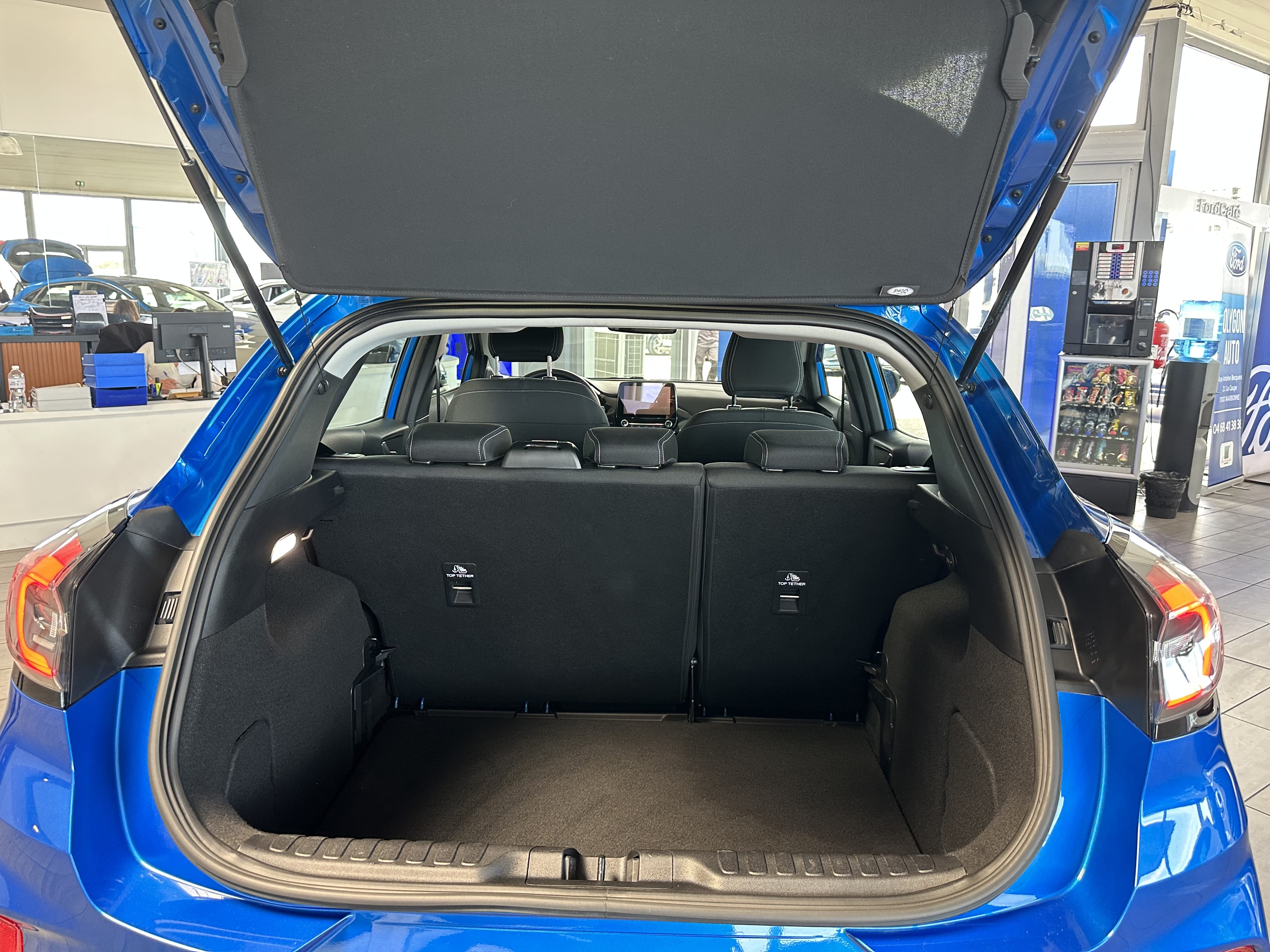 Ford Puma Ethanol avec Siège bébé