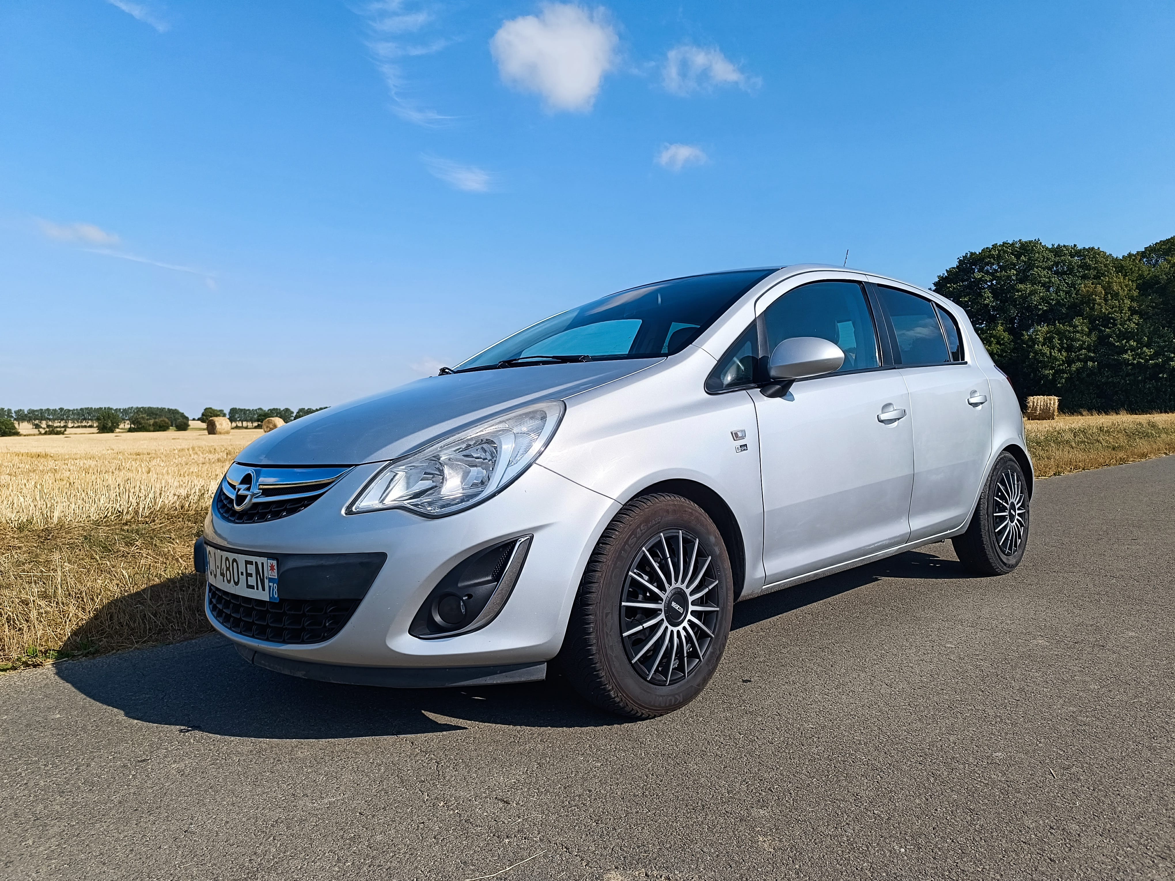 Opel Corsa, 2012, Essence 95