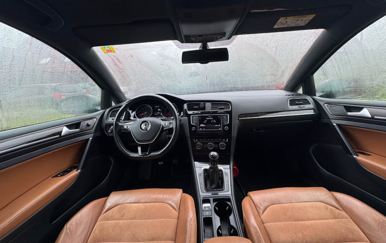 Volkswagen Golf avec Régulateur de vitesse