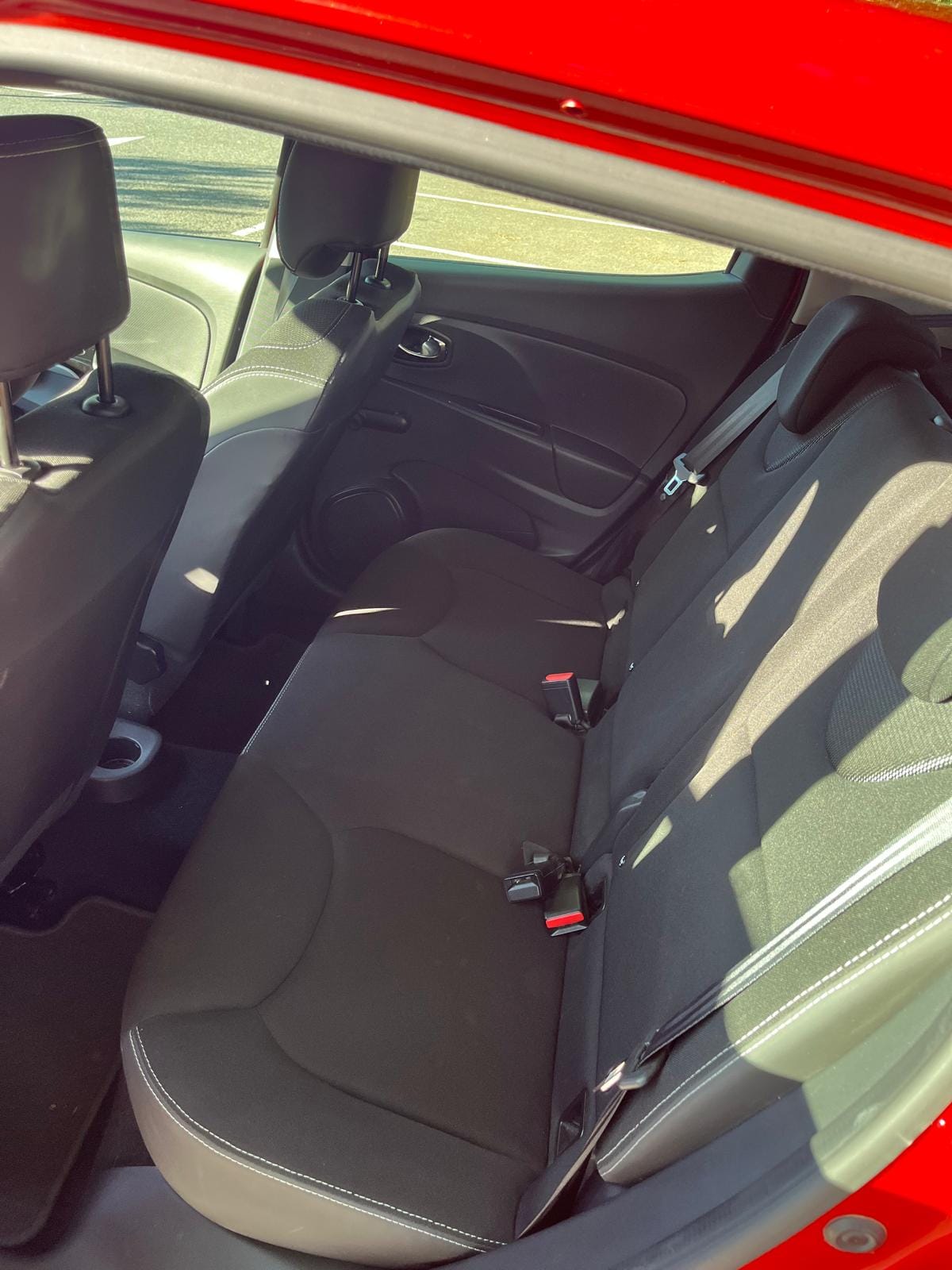 Renault Clio E-tech con Control de velocidad