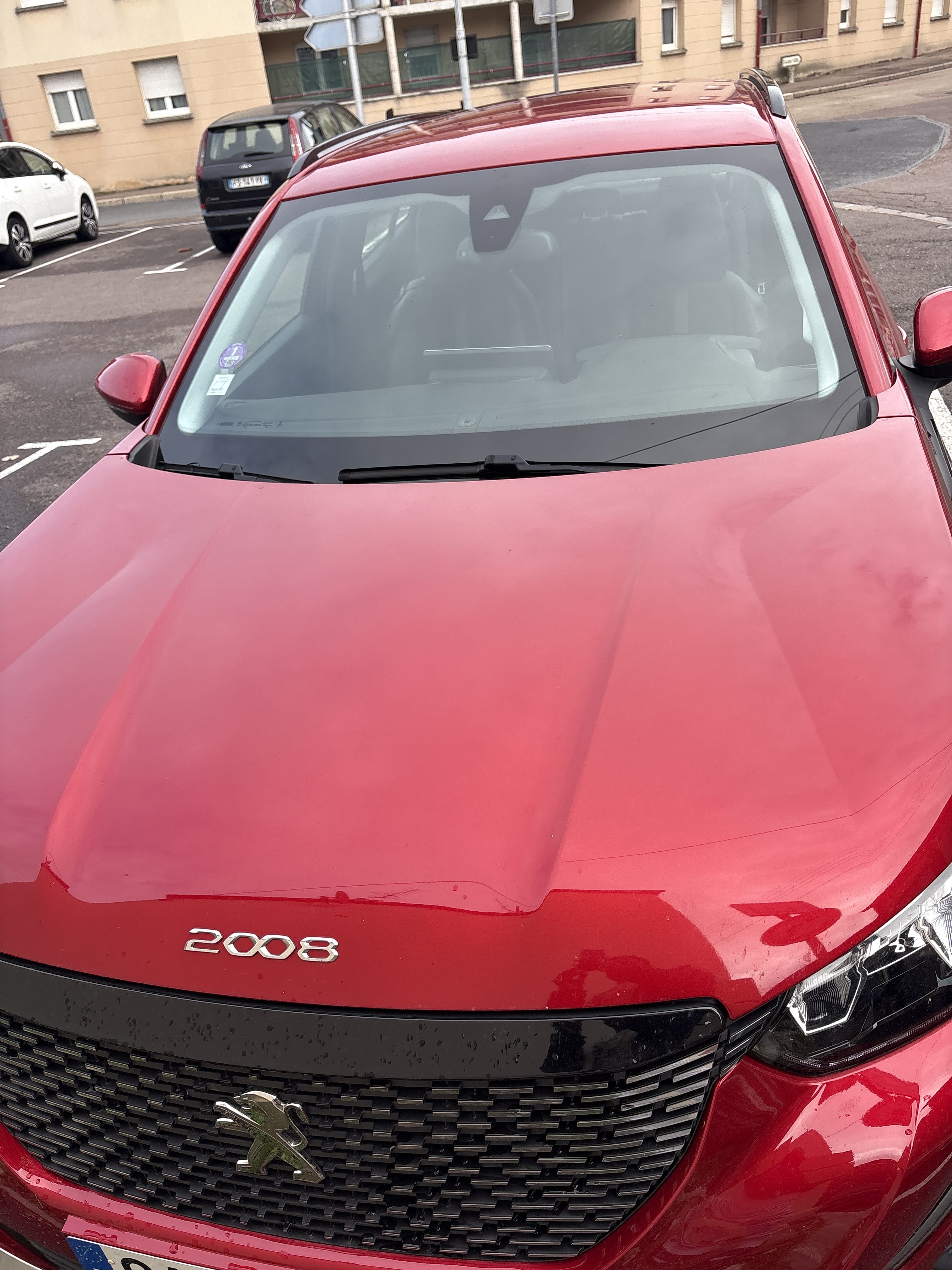 Peugeot e-2008 avec Attelage