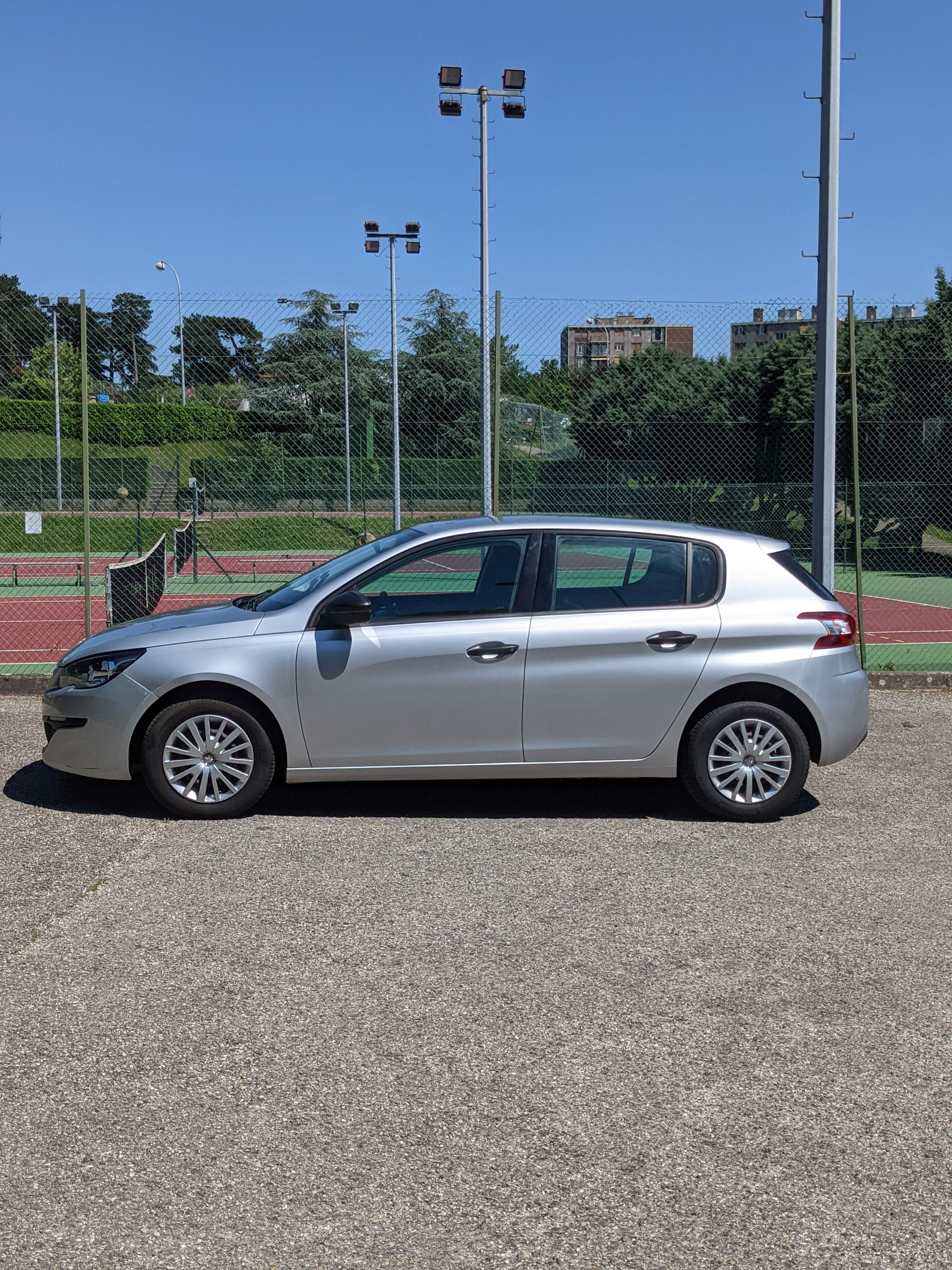 Peugeot 308 avec Climatisation