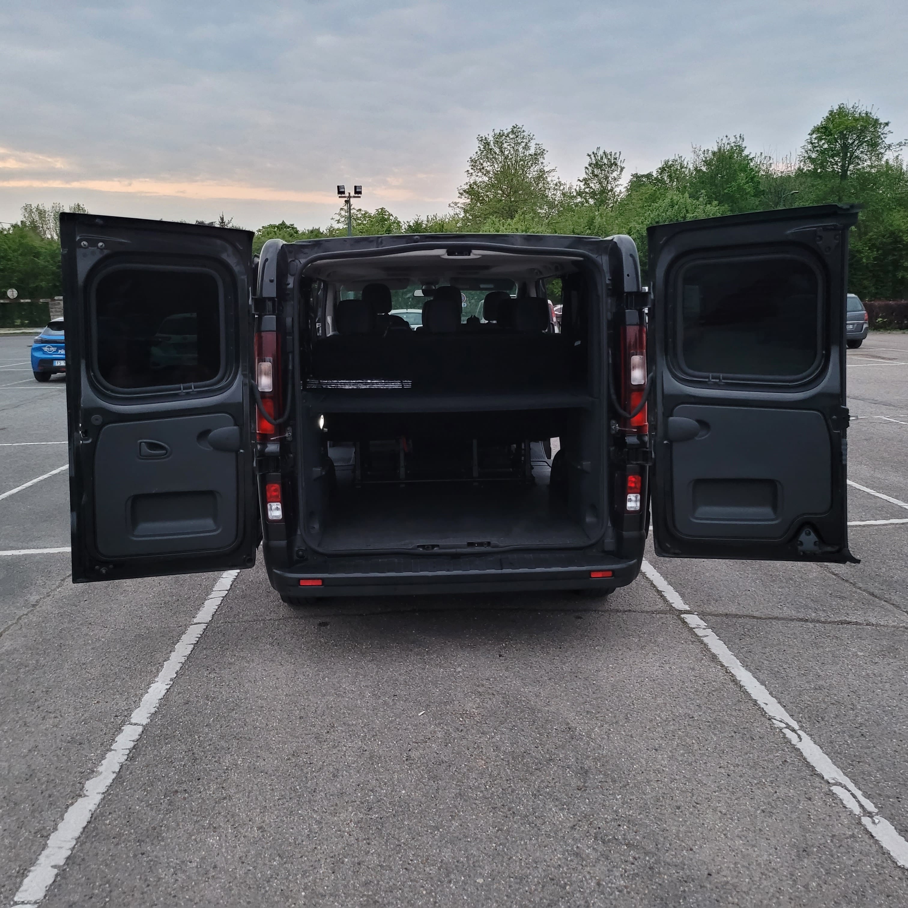 Renault Trafic Passenger avec GPS