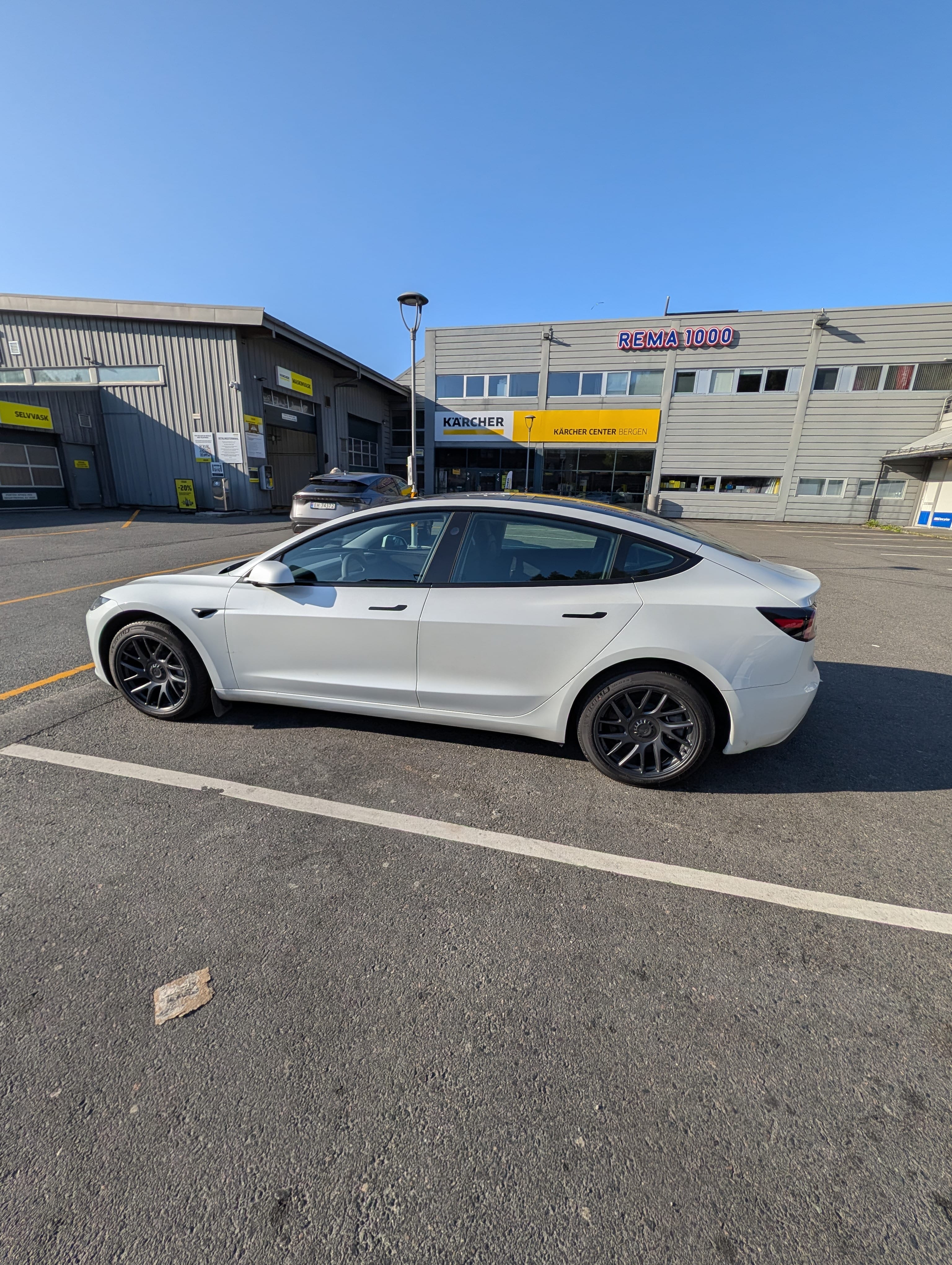 Tesla Model 3 Long Range med Aircondition