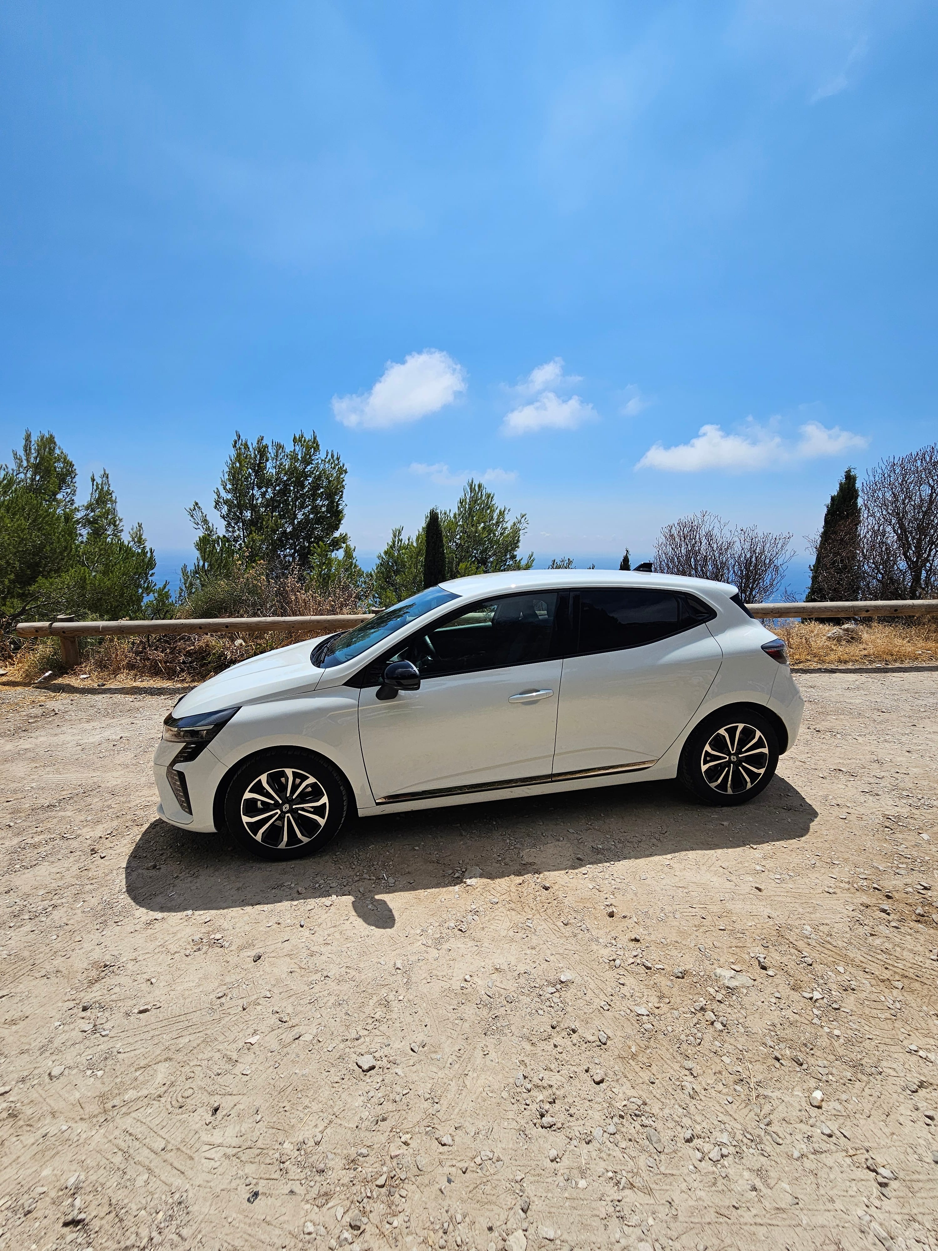 Renault Clio E-tech con Aire acondicionado