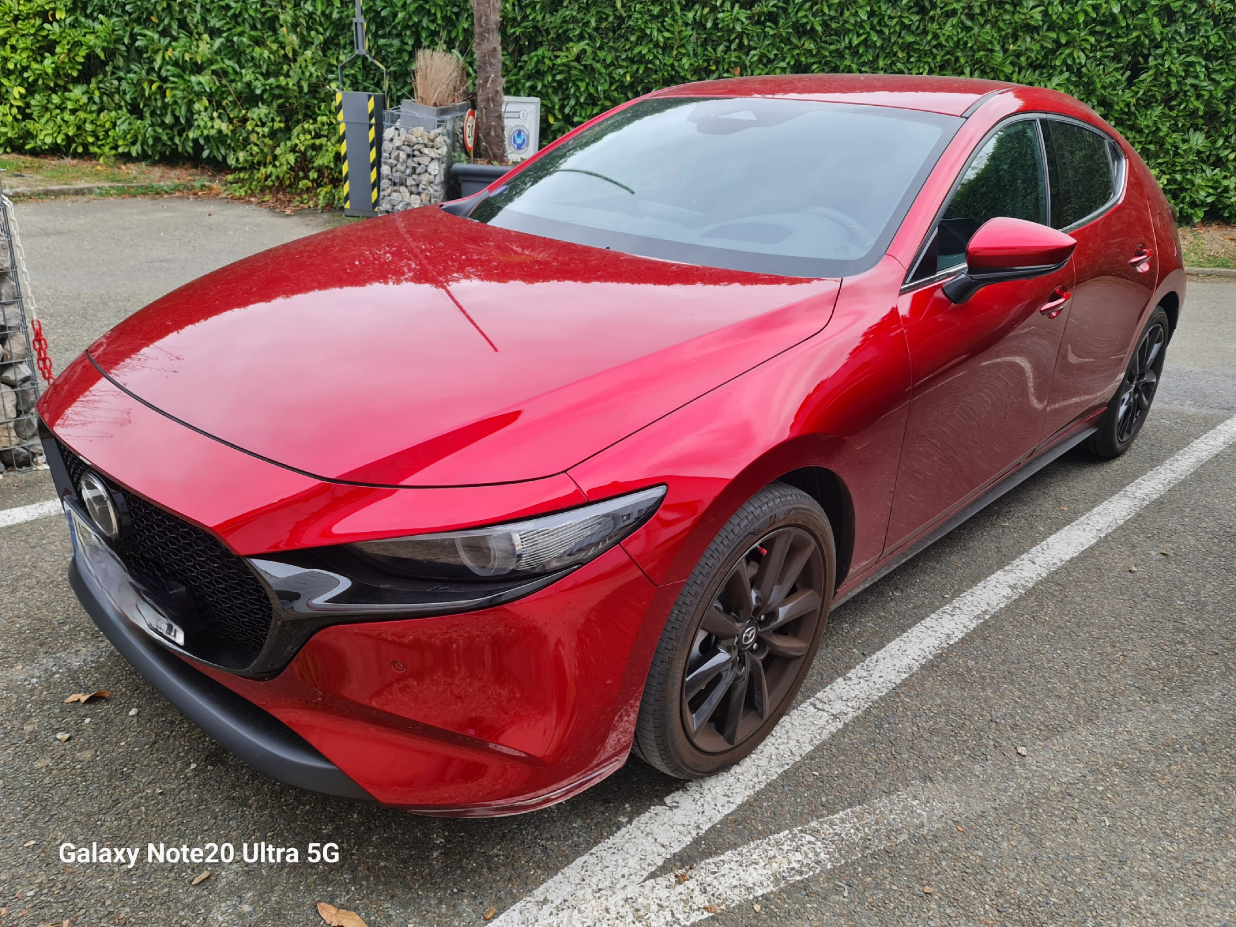 Mazda 3, 2025, Essence 95 / Électrique (hybride)