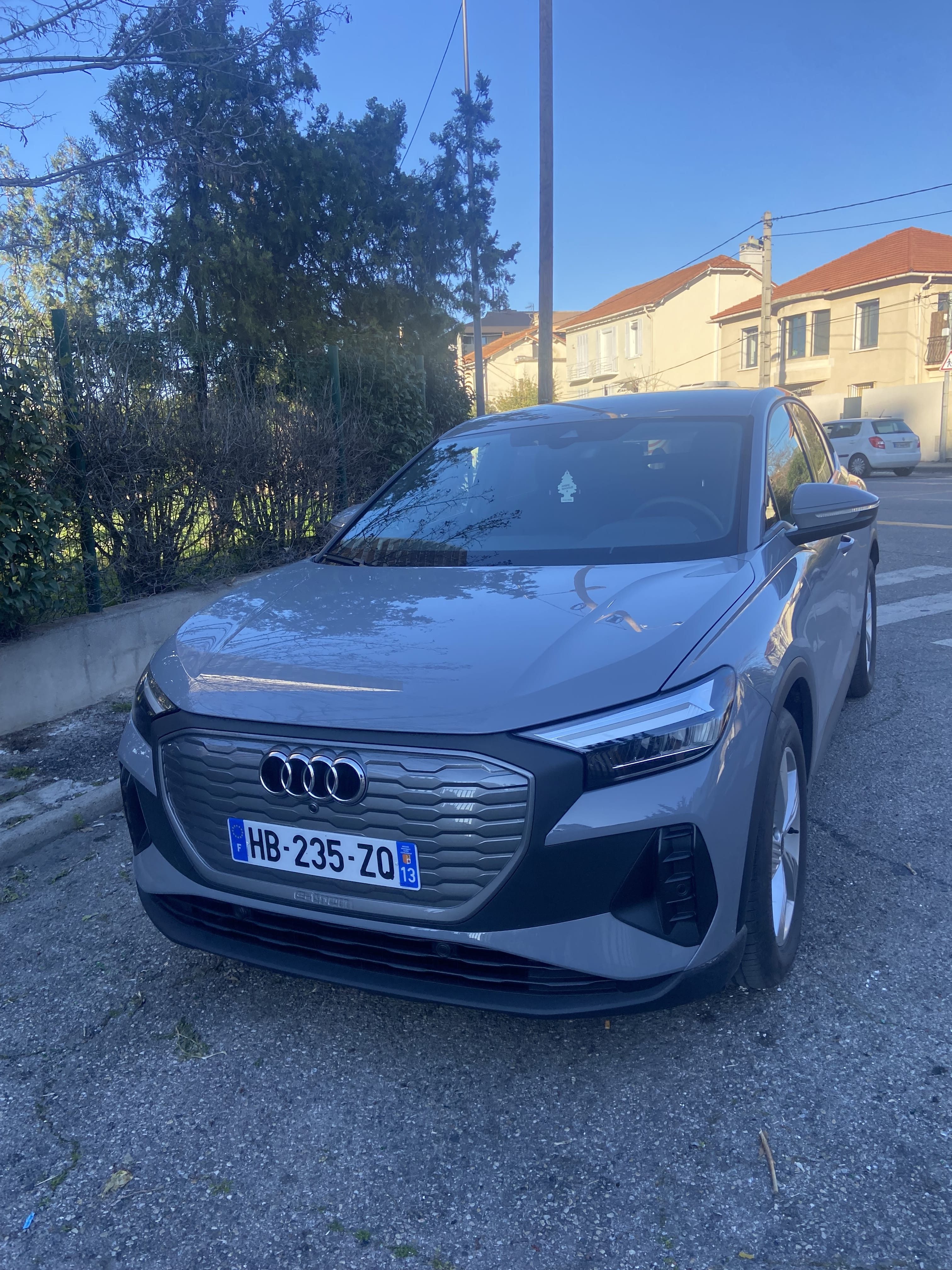 Audi Q4 45 e-tron quattro (AWD), 2025, Électrique, automatique