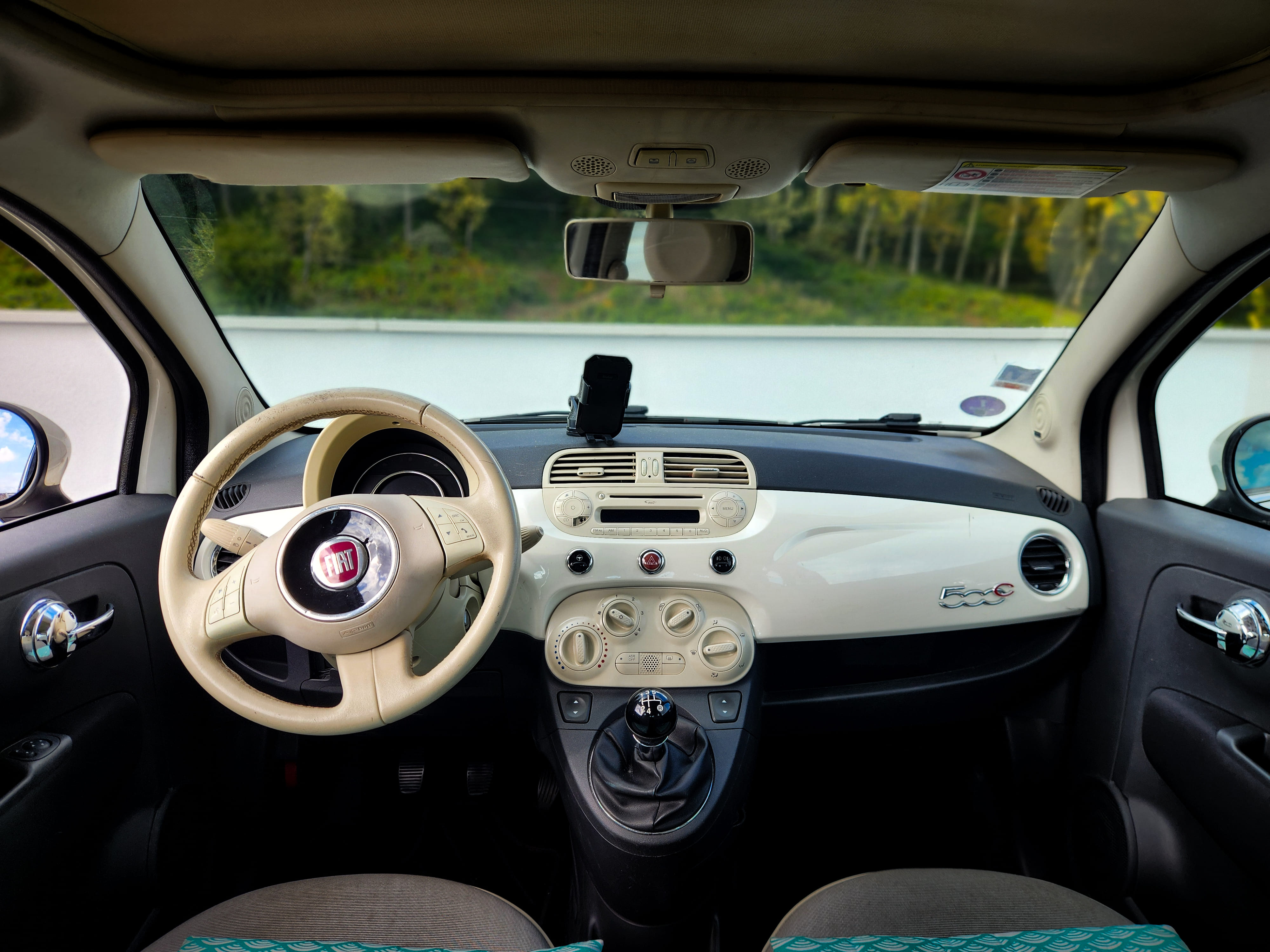 Fiat 500 C avec Entrée audio / iPod