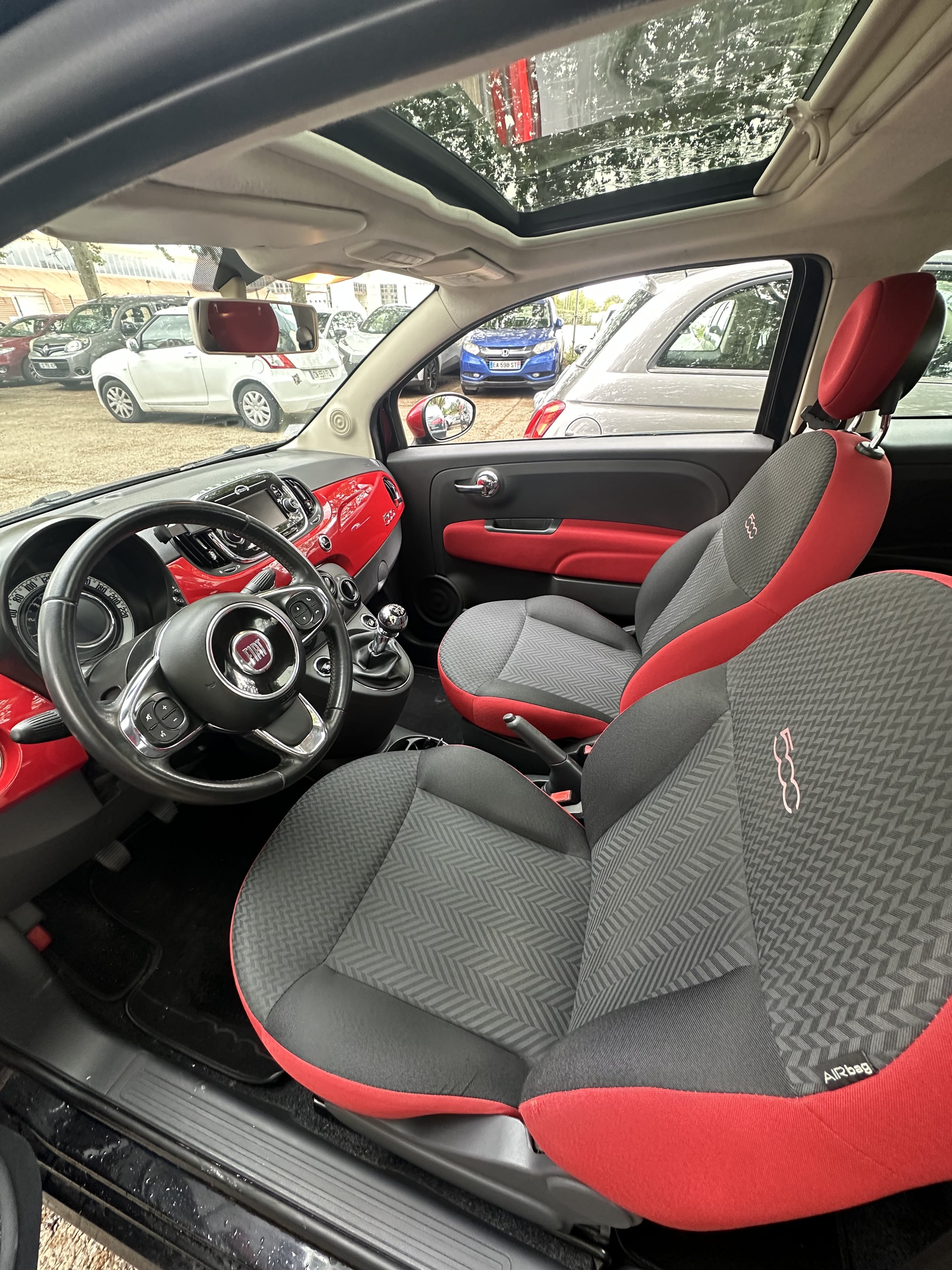 Fiat 500 avec Entrée audio / iPod