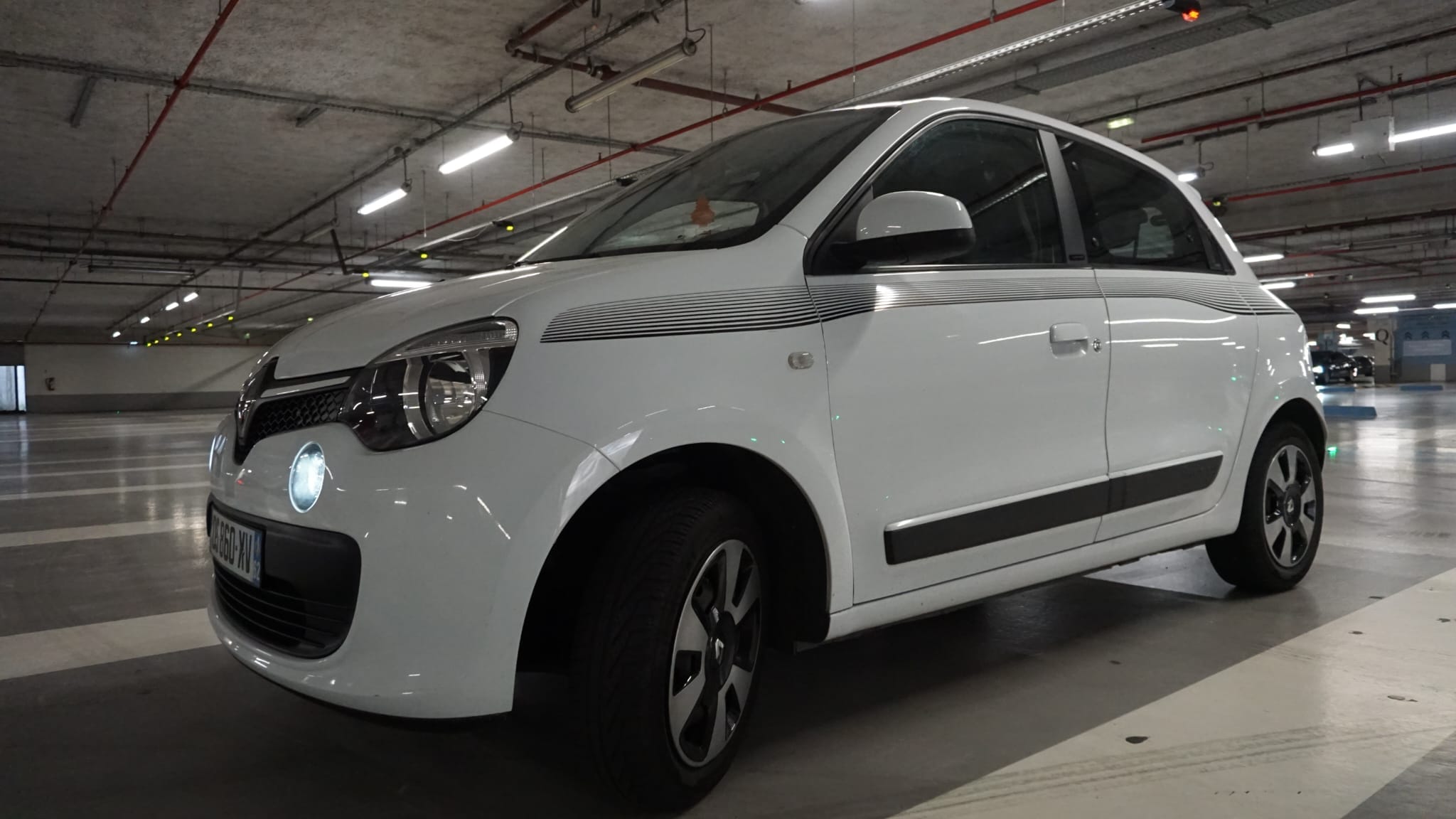 Renault Twingo III avec Entrée audio / iPod