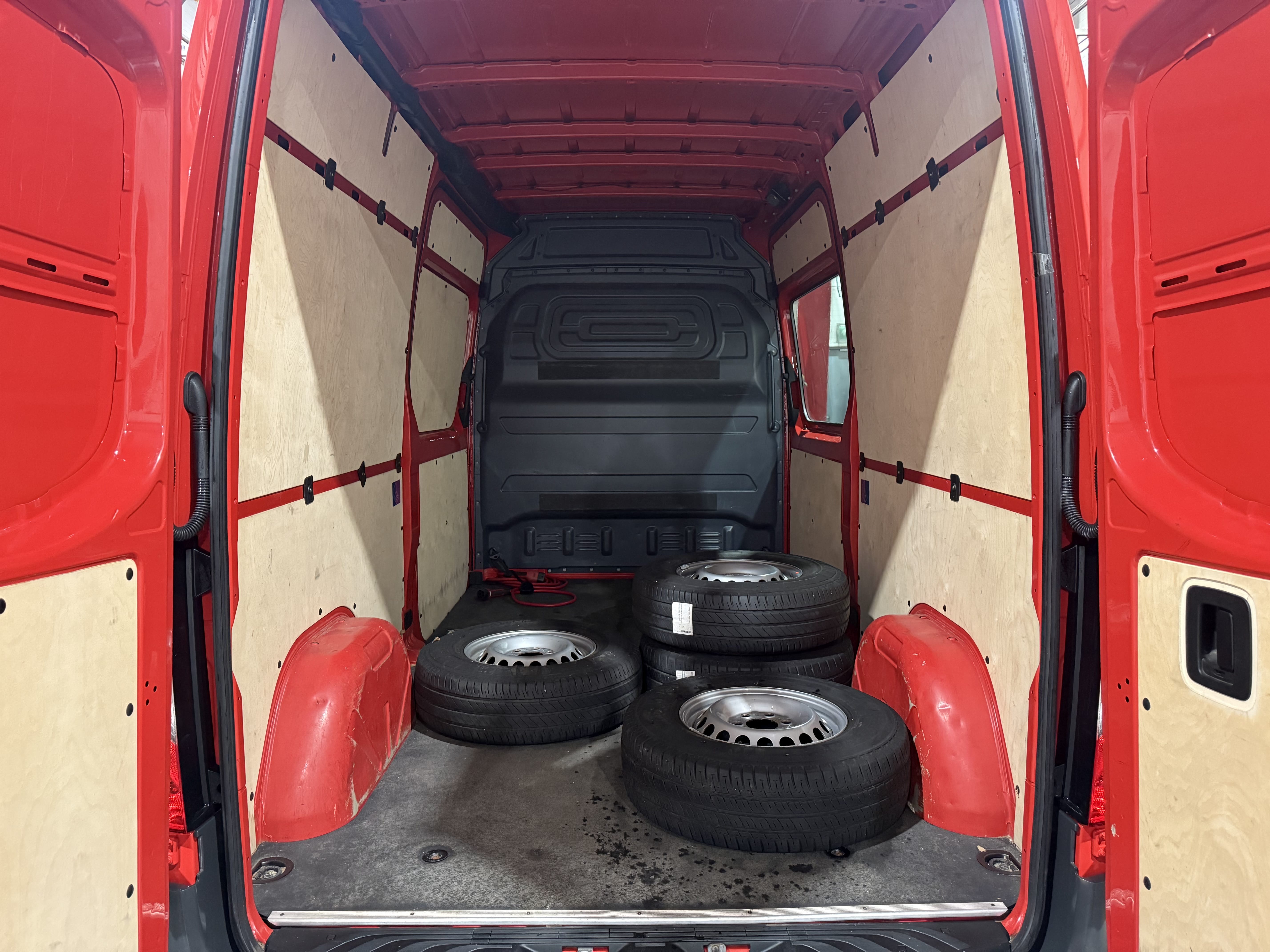 Mercedes-Benz Sprinter - Gratis bom og parkering