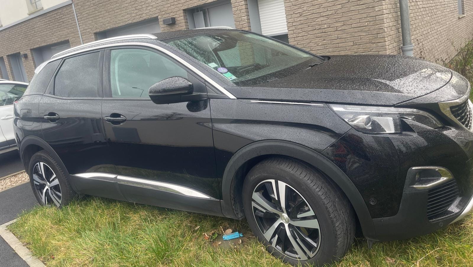 Peugeot 3008 Allure Business, 2019, Essence 98, automatique