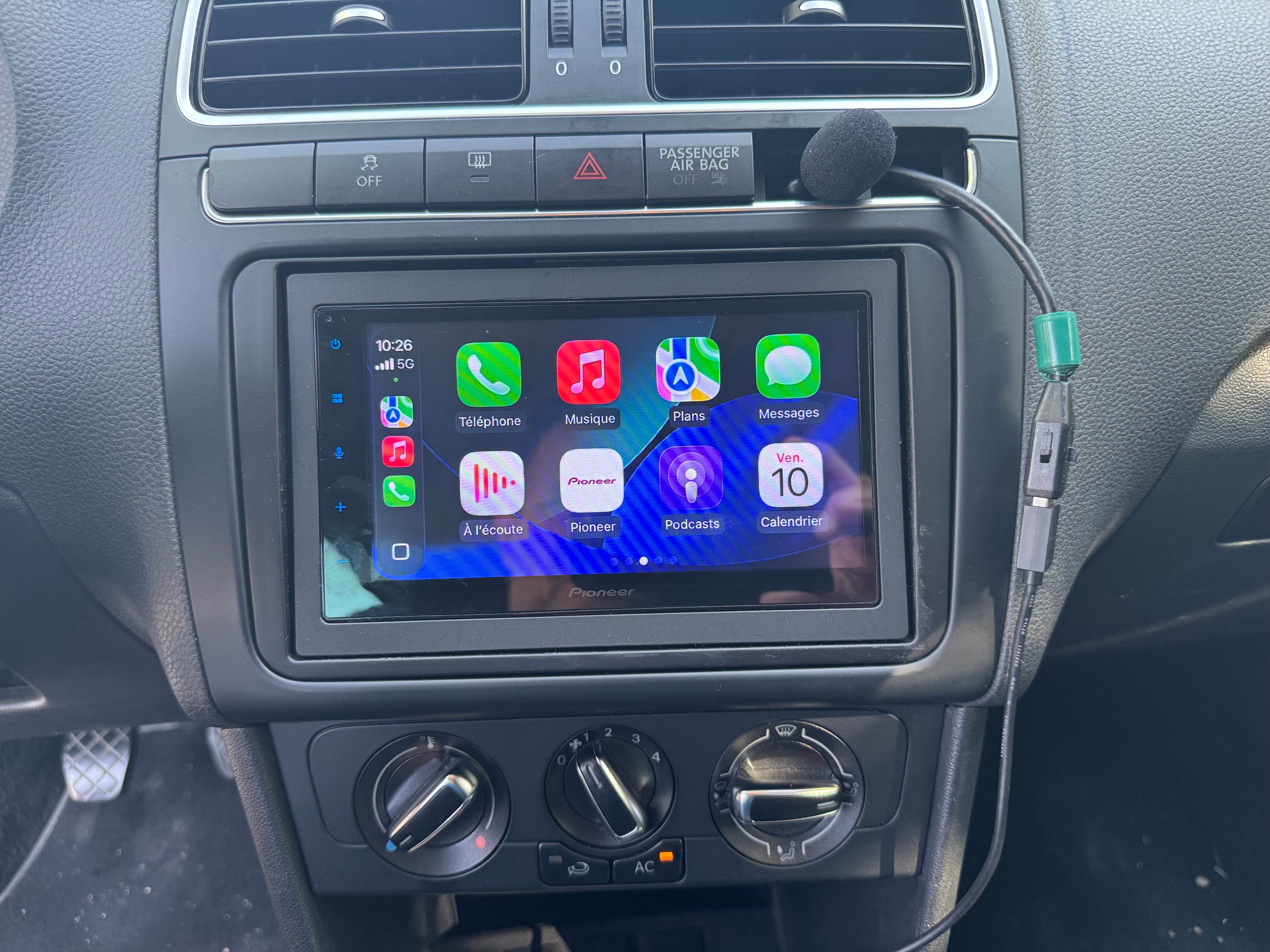 Volkswagen Polo 1.2 MTI avec Apple CarPlay