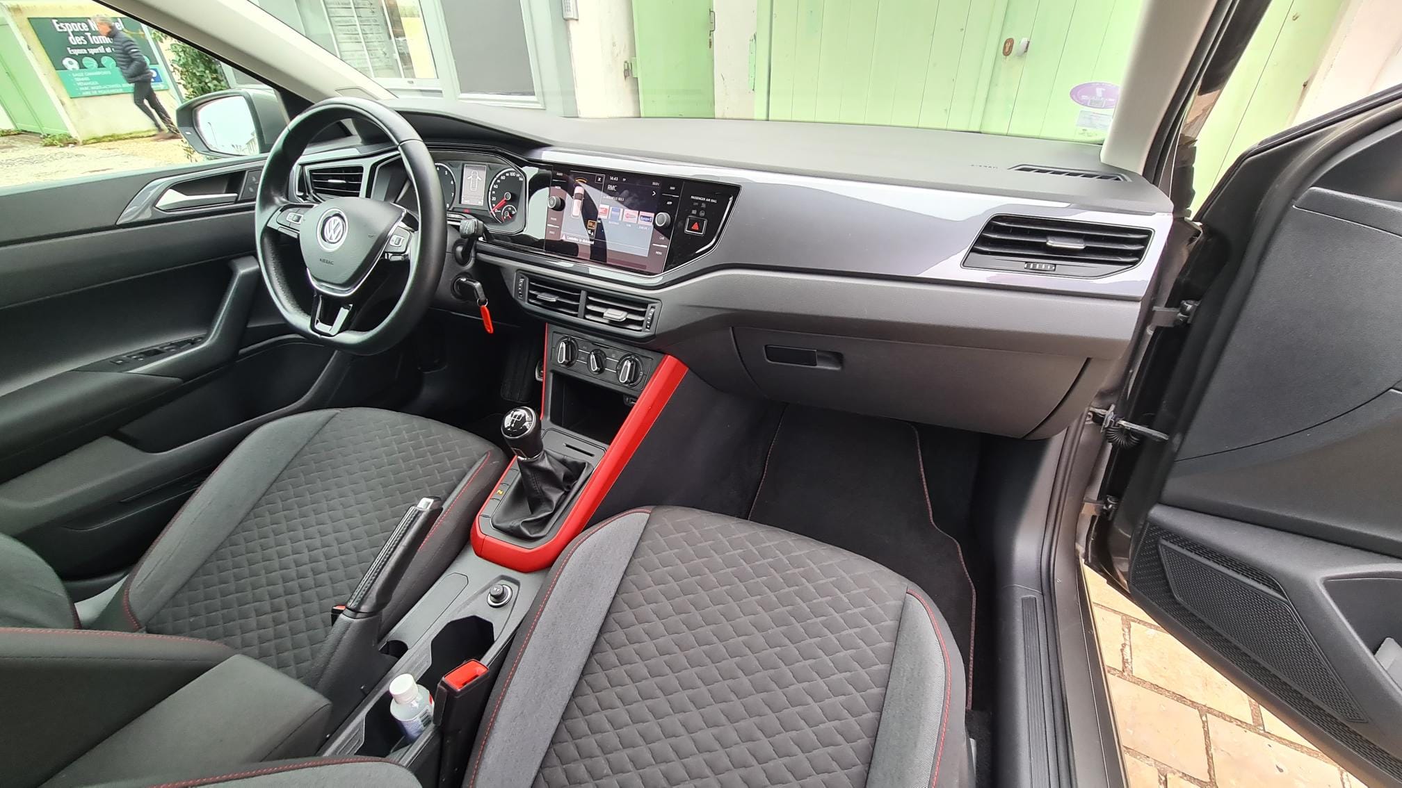 Volkswagen Polo avec GPS