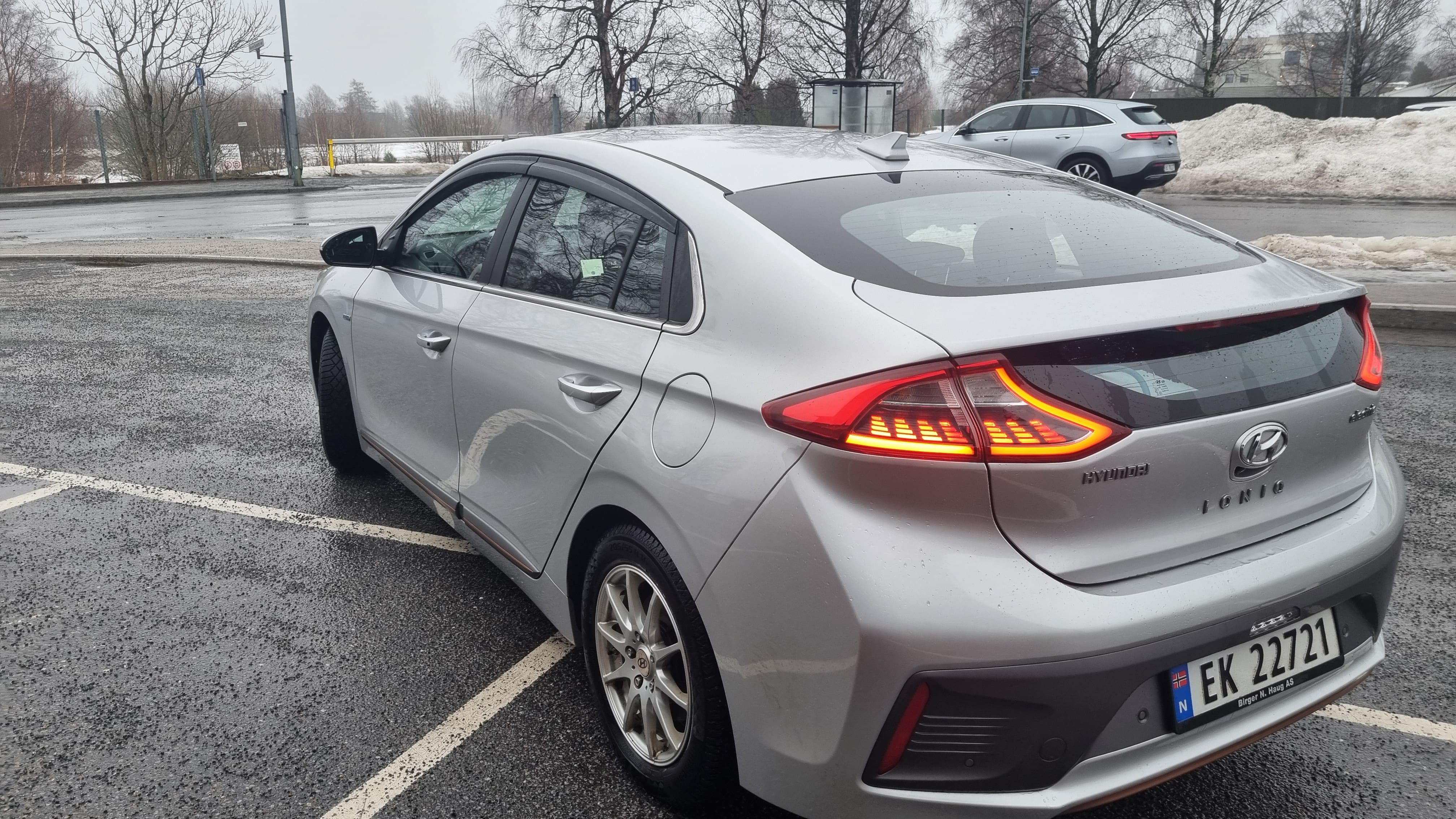 Hyundai Ioniq Electric med GPS