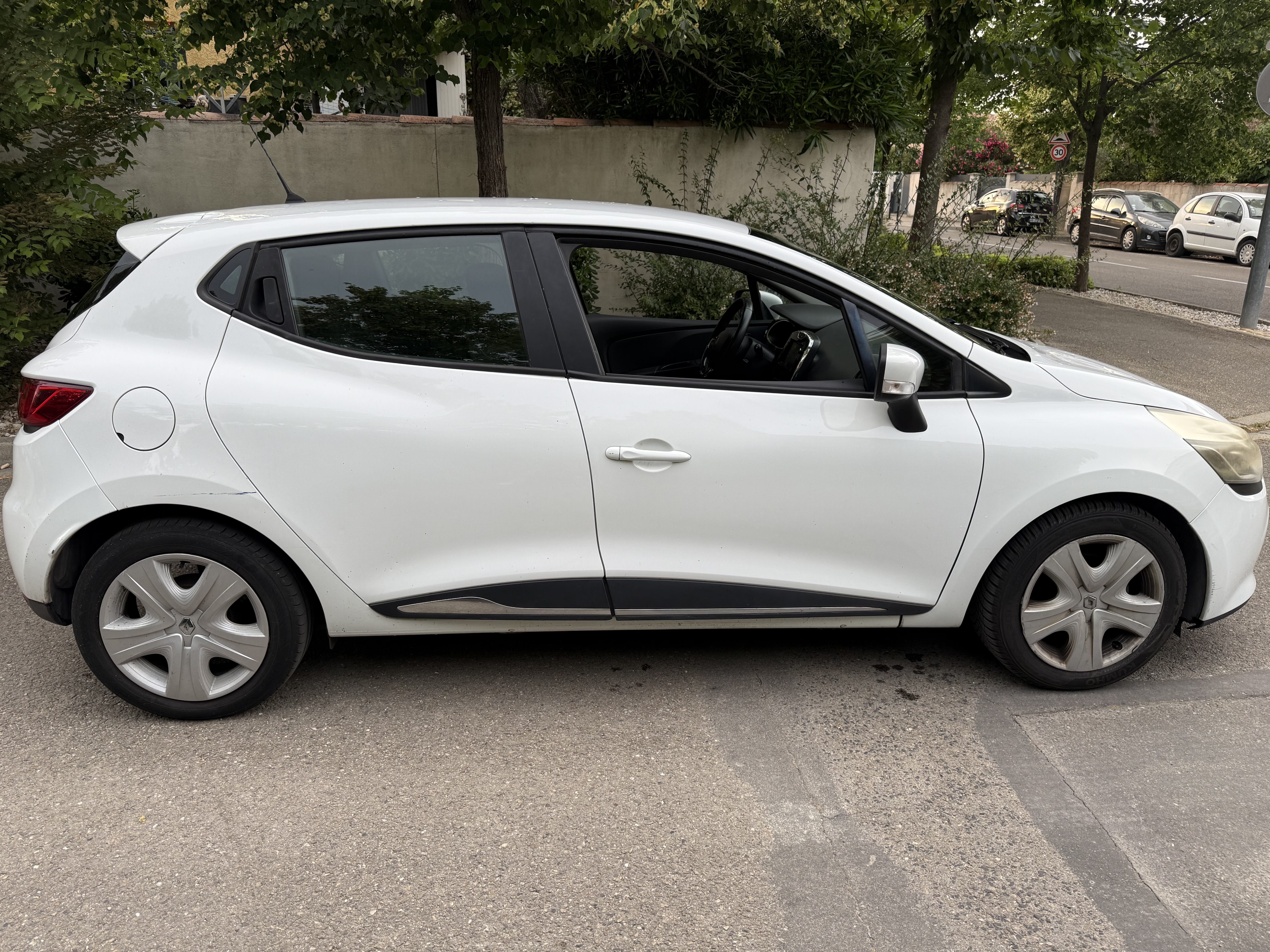 Renault Clio avec Climatisation