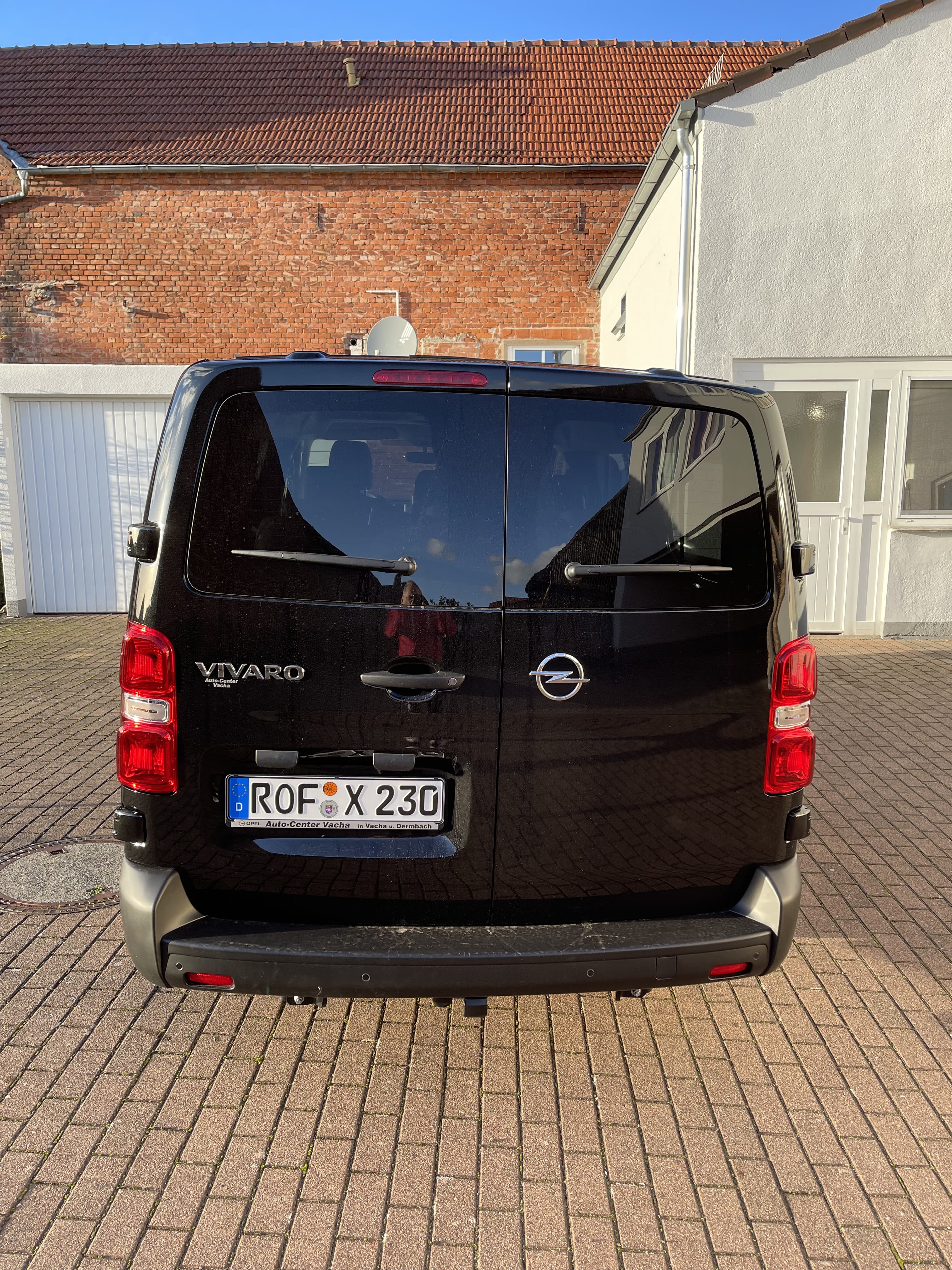 Opel Vivaro 2,0 CDTI mit Tempomat