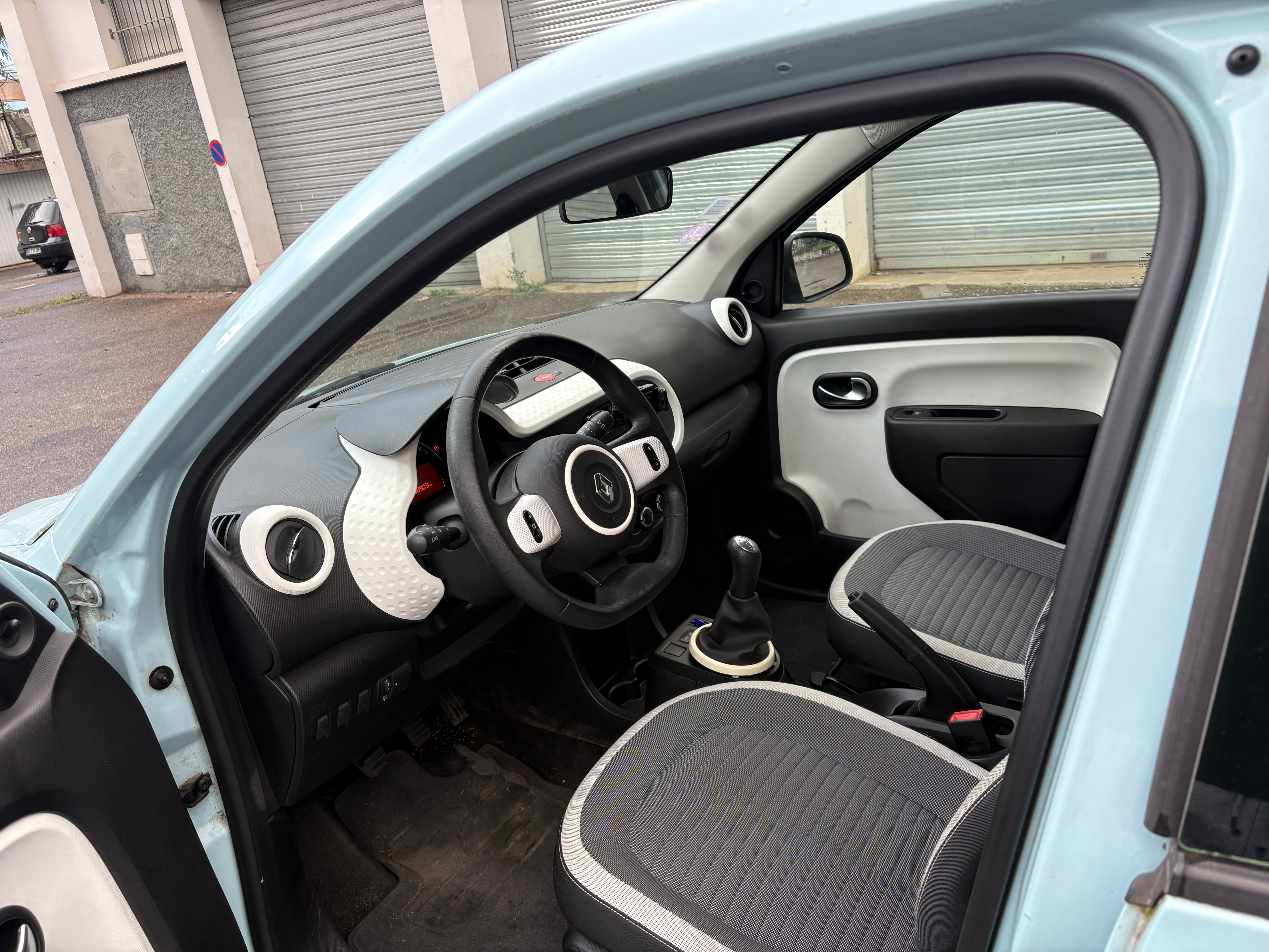Renault Twingo 1.0SCE avec Port USB