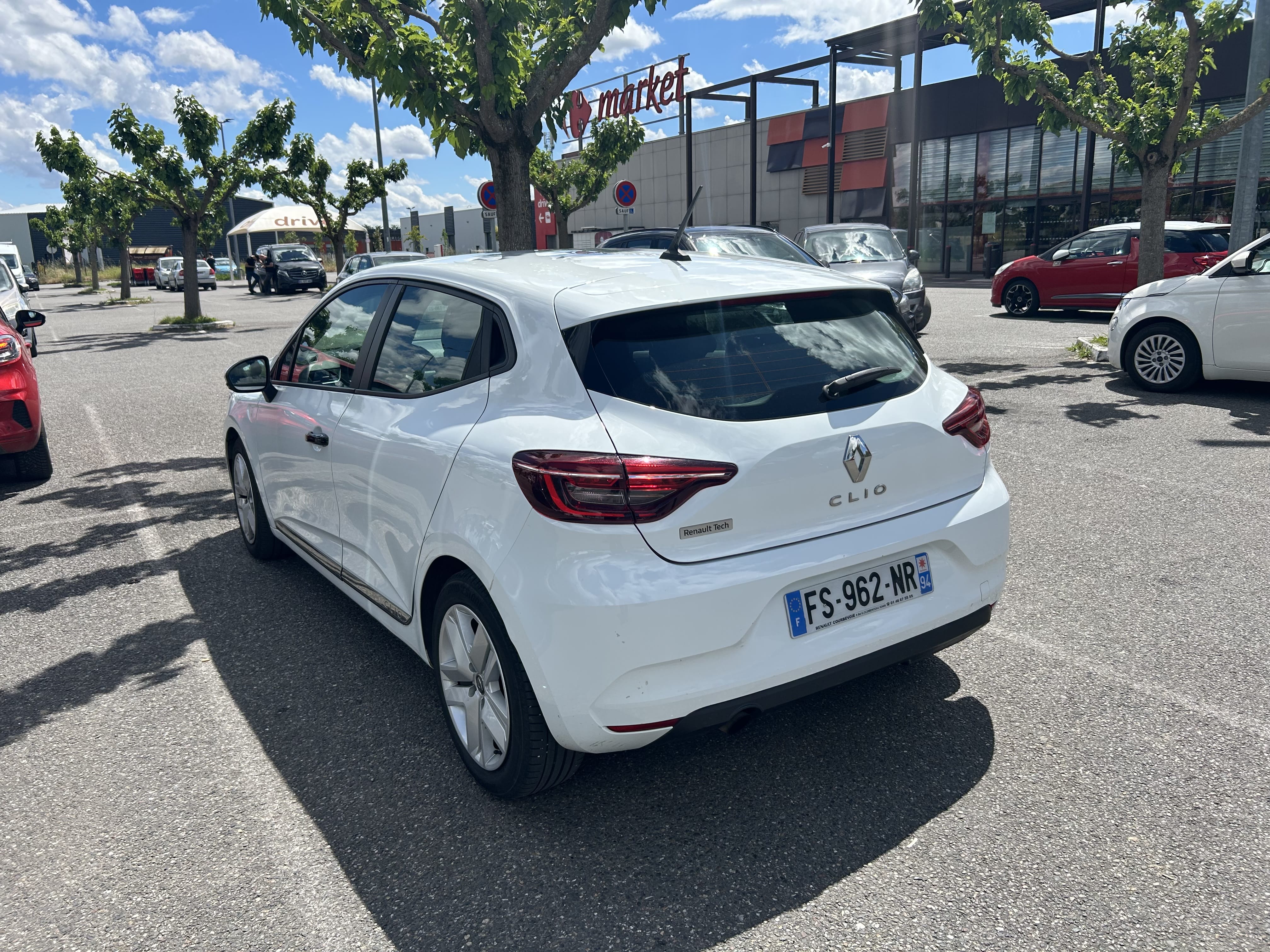 Renault Clio avec GPS