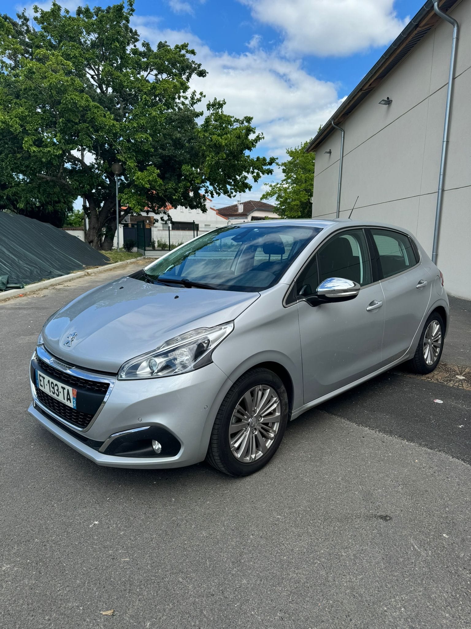 Peugeot 208, 2018, Essence 98