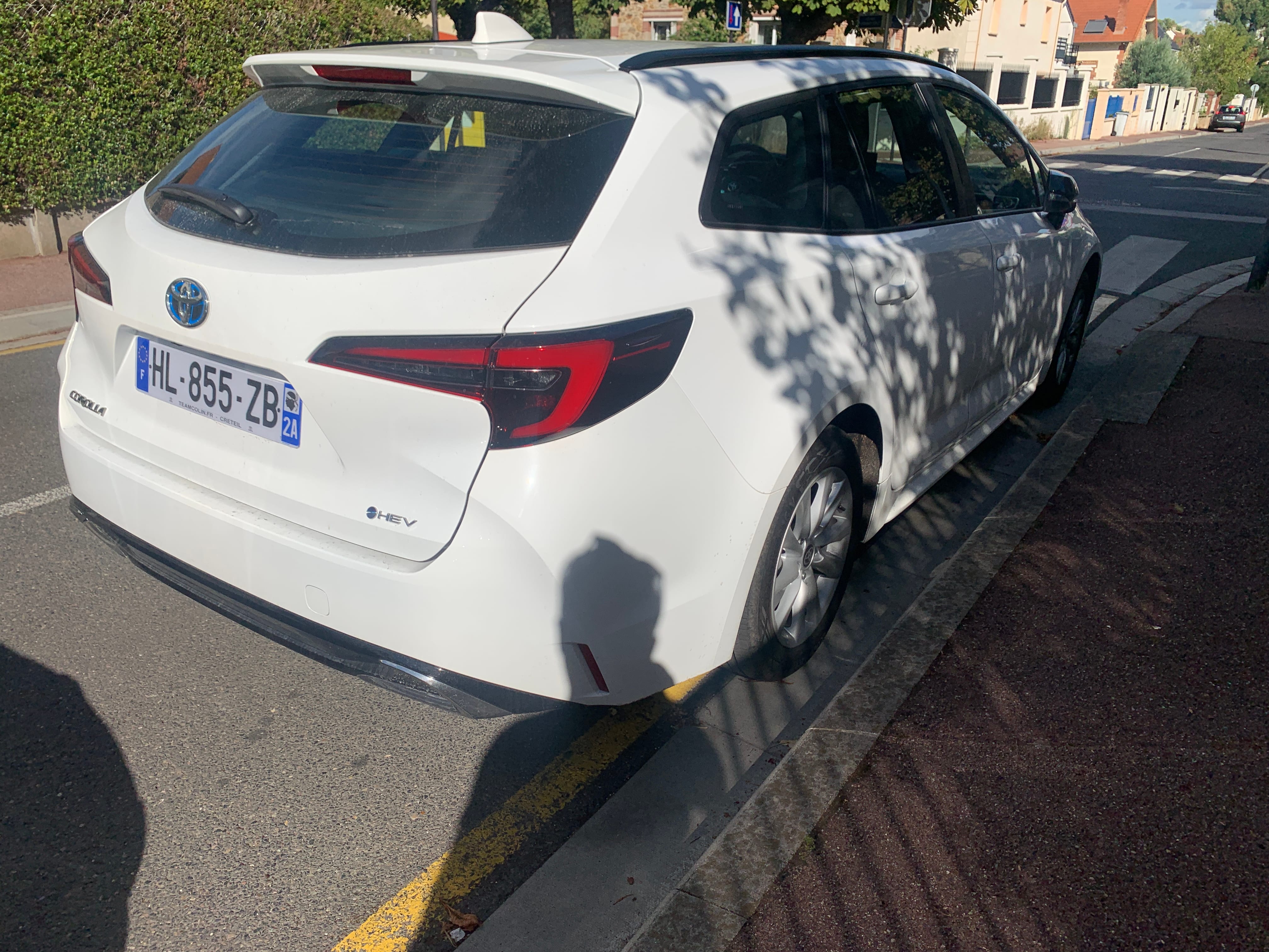 Toyota Corolla Break Hybride avec Régulateur de vitesse