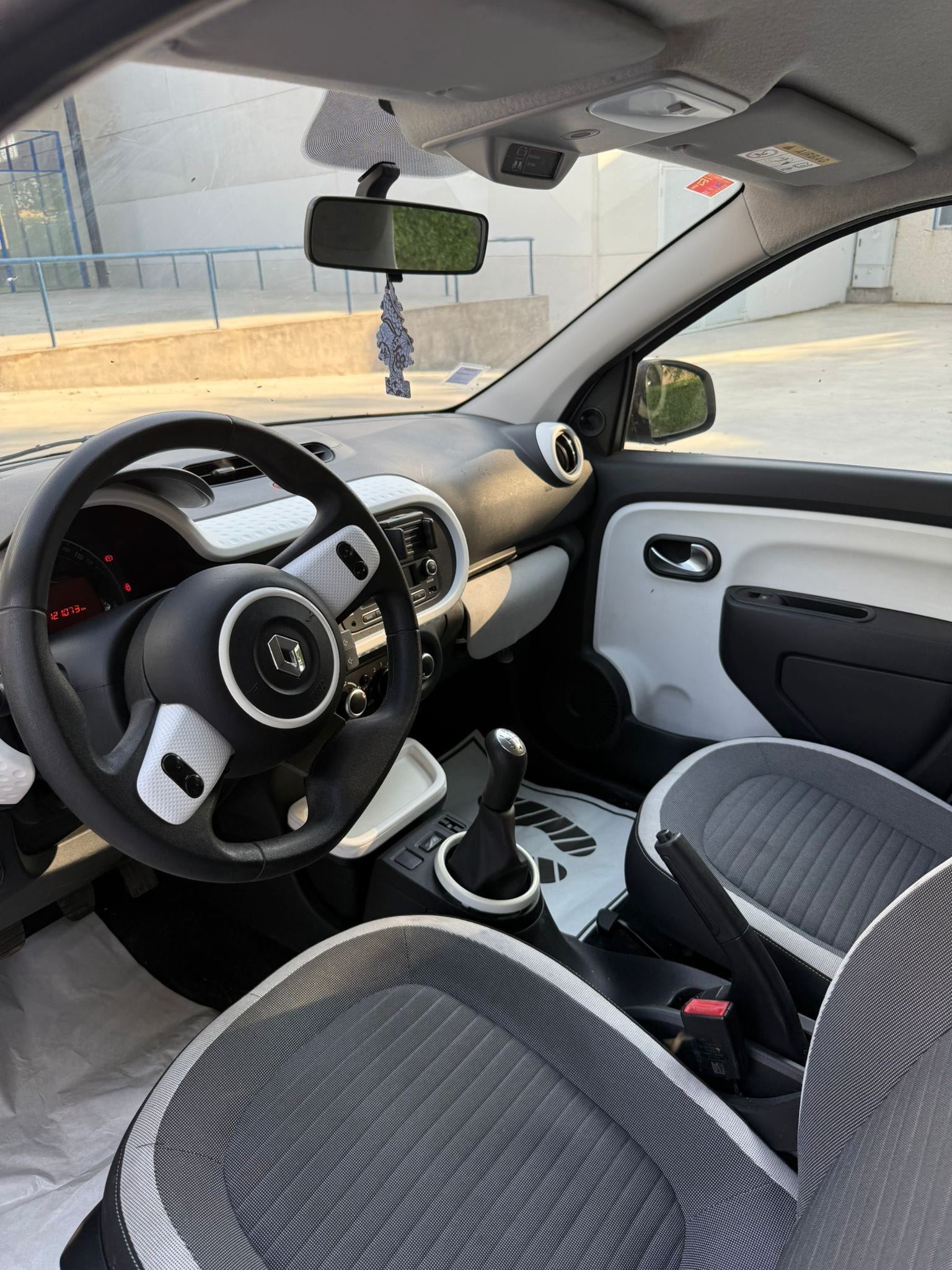 Renault Twingo III con Entrada de Audio/iPod