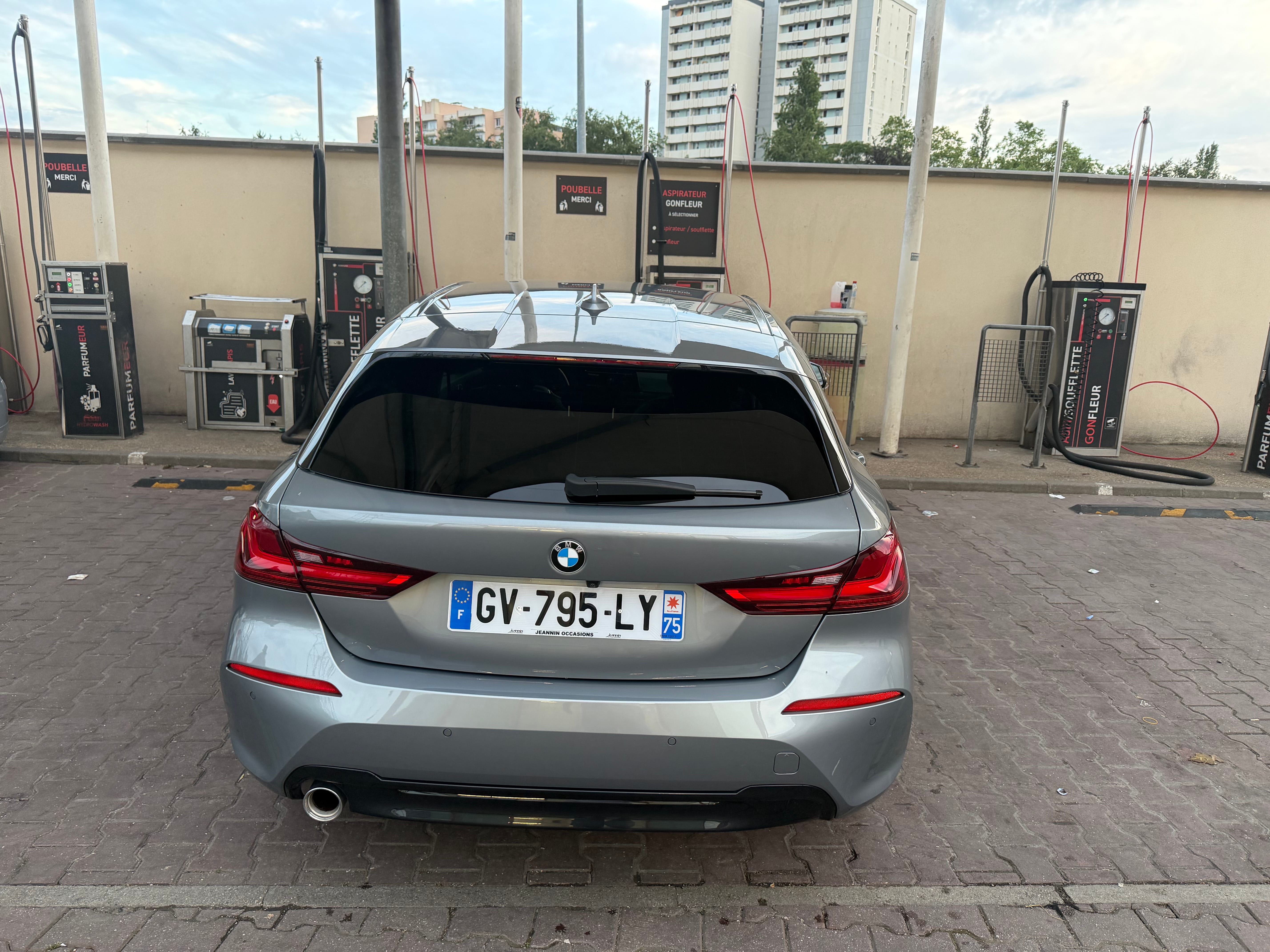 BMW Série 1 118i avec Régulateur de vitesse