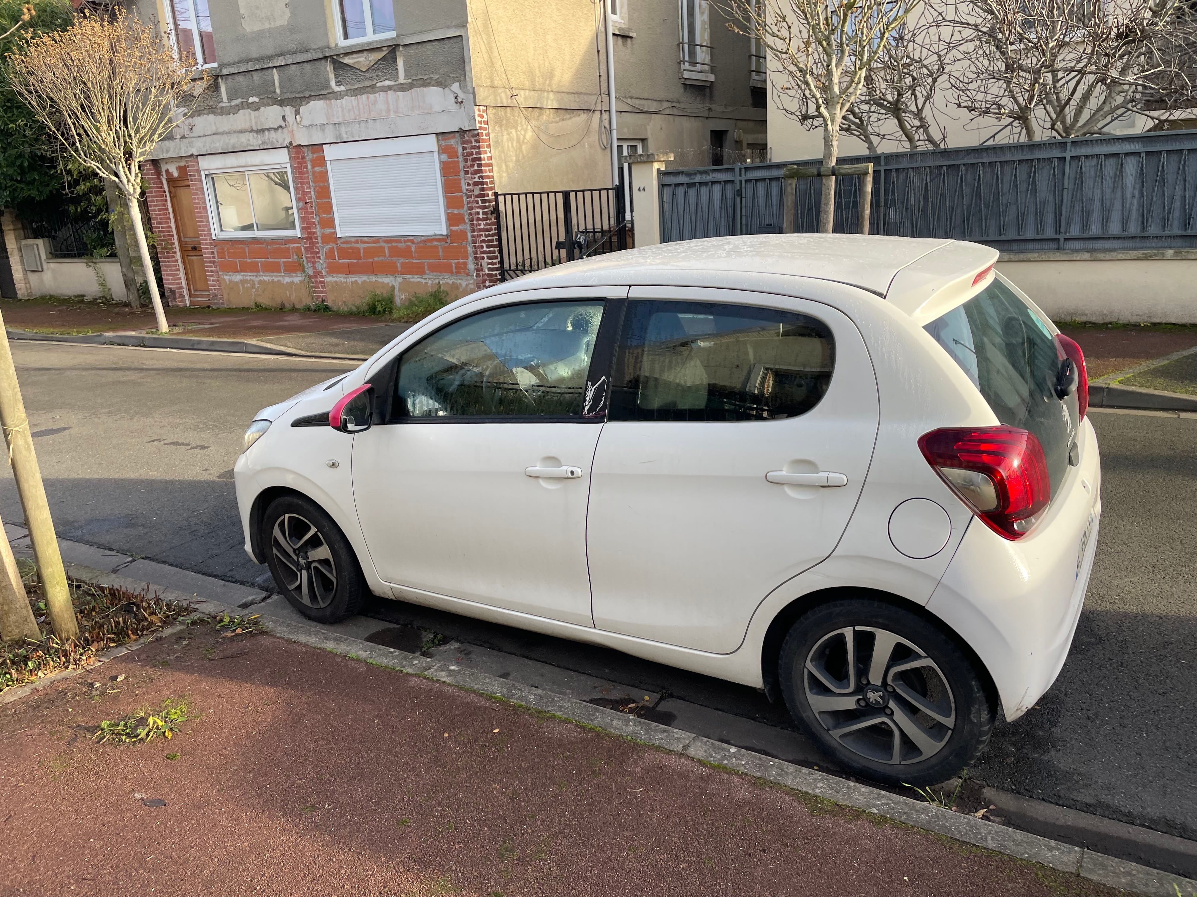 Peugeot 108 avec Climatisation