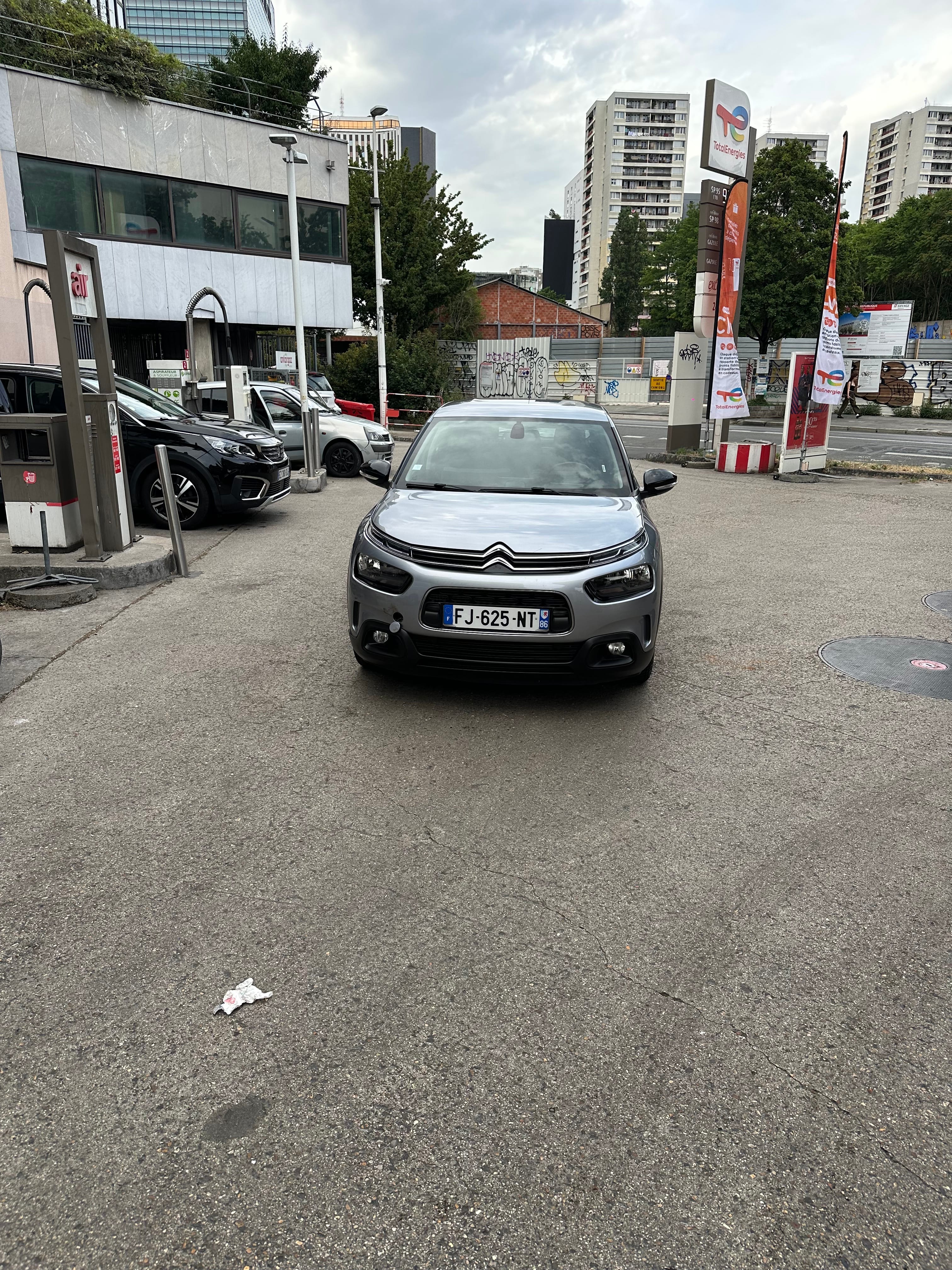Citroen C4 Cactus avec Quatre roues motrices
