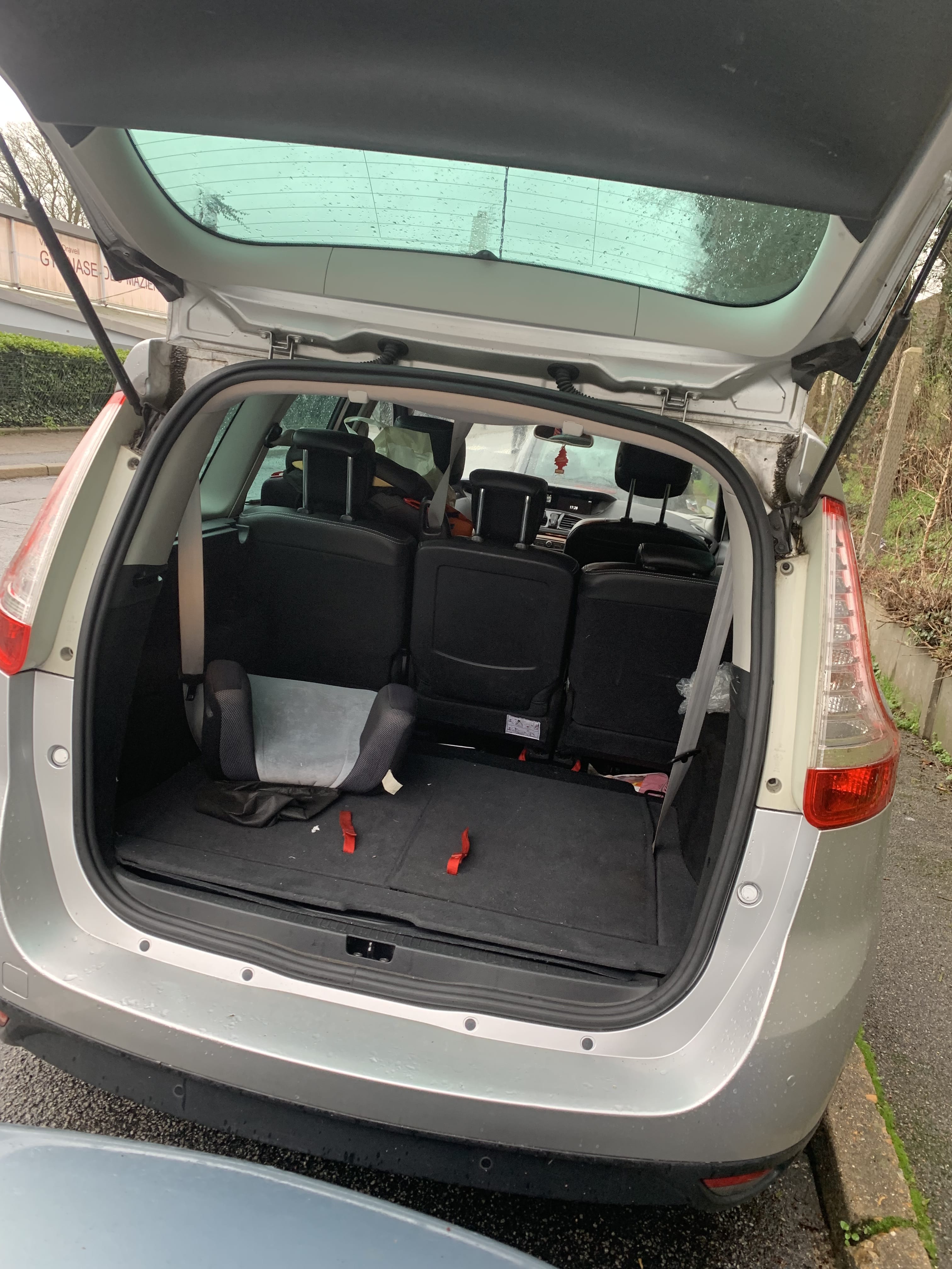 Renault Grand Scenic avec Entrée audio / iPod