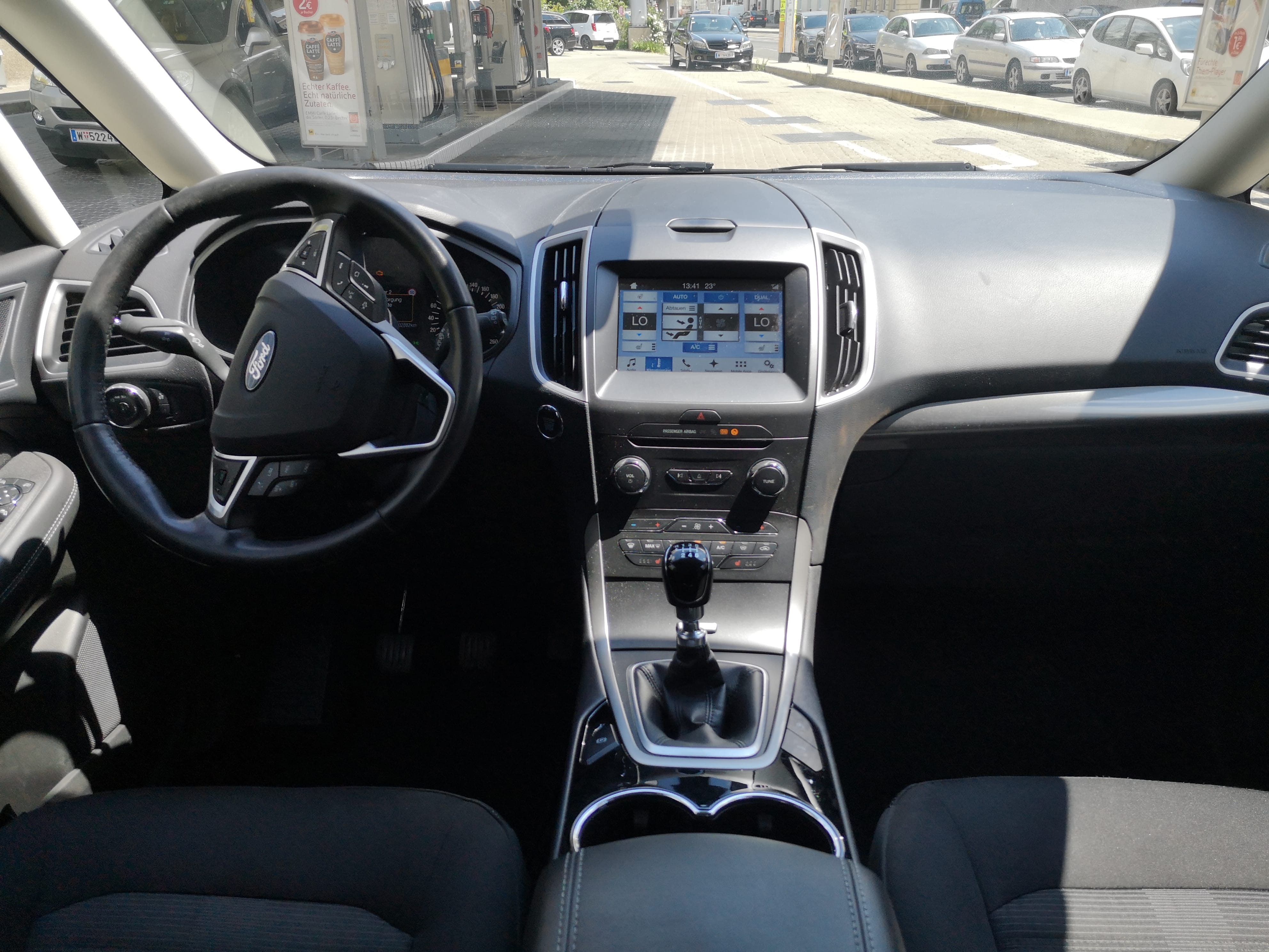 Ford Galaxy 2,0 TDCi Business mit Tempomat