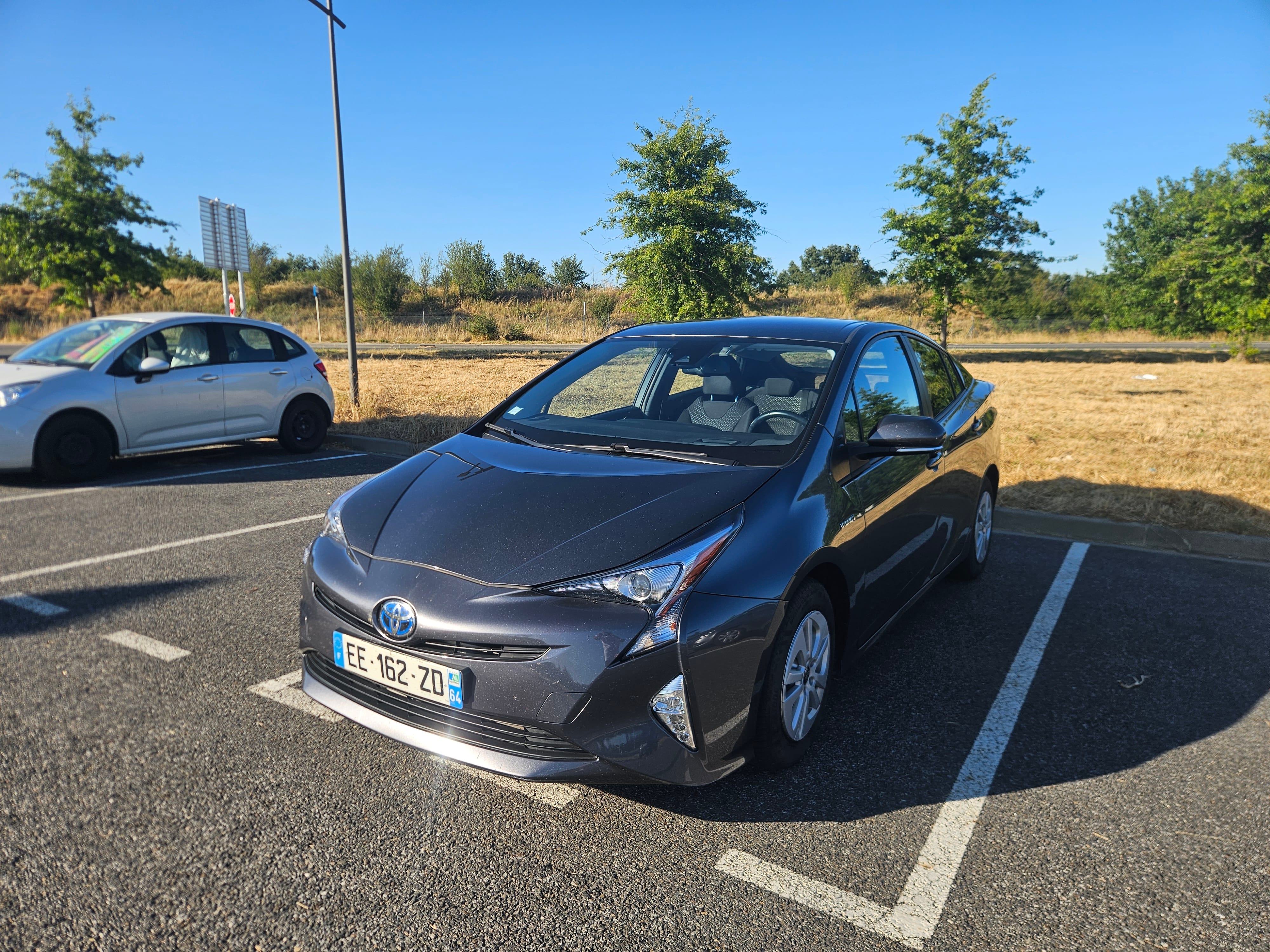 Toyota Prius Hybride boite auto, 2016, Essence 95 / Électrique (hybride), automatique
